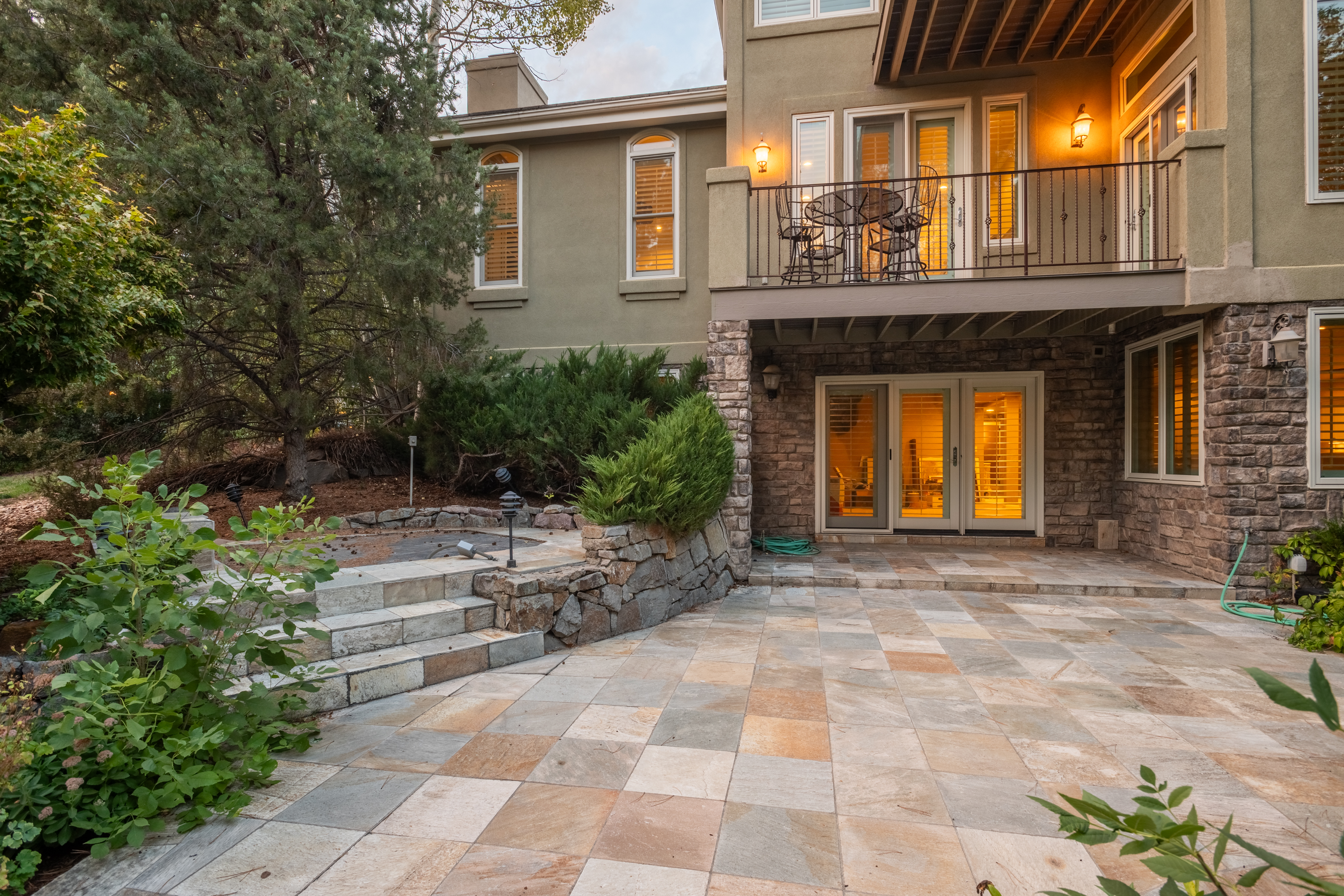5440 S Grape Lane