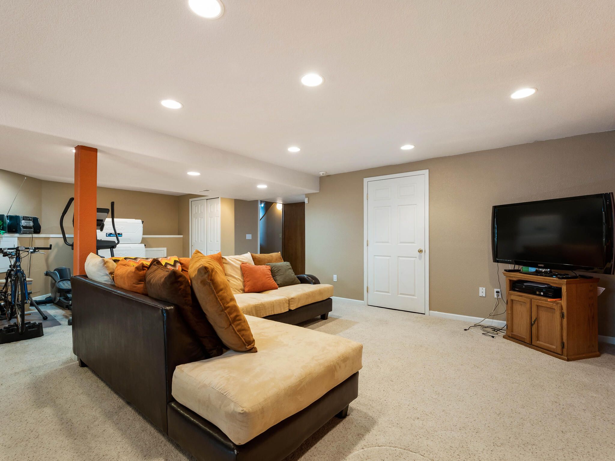 7975 S Eudora Circle 