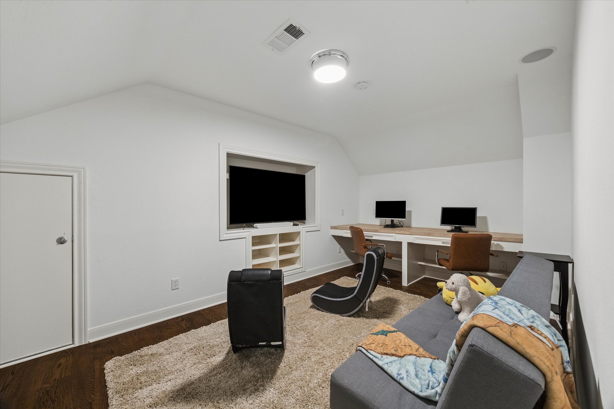 704 Tall Pines Drive