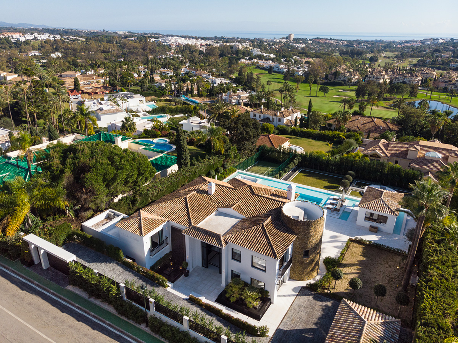 Calle Pez Austral- La Cerquilla 33