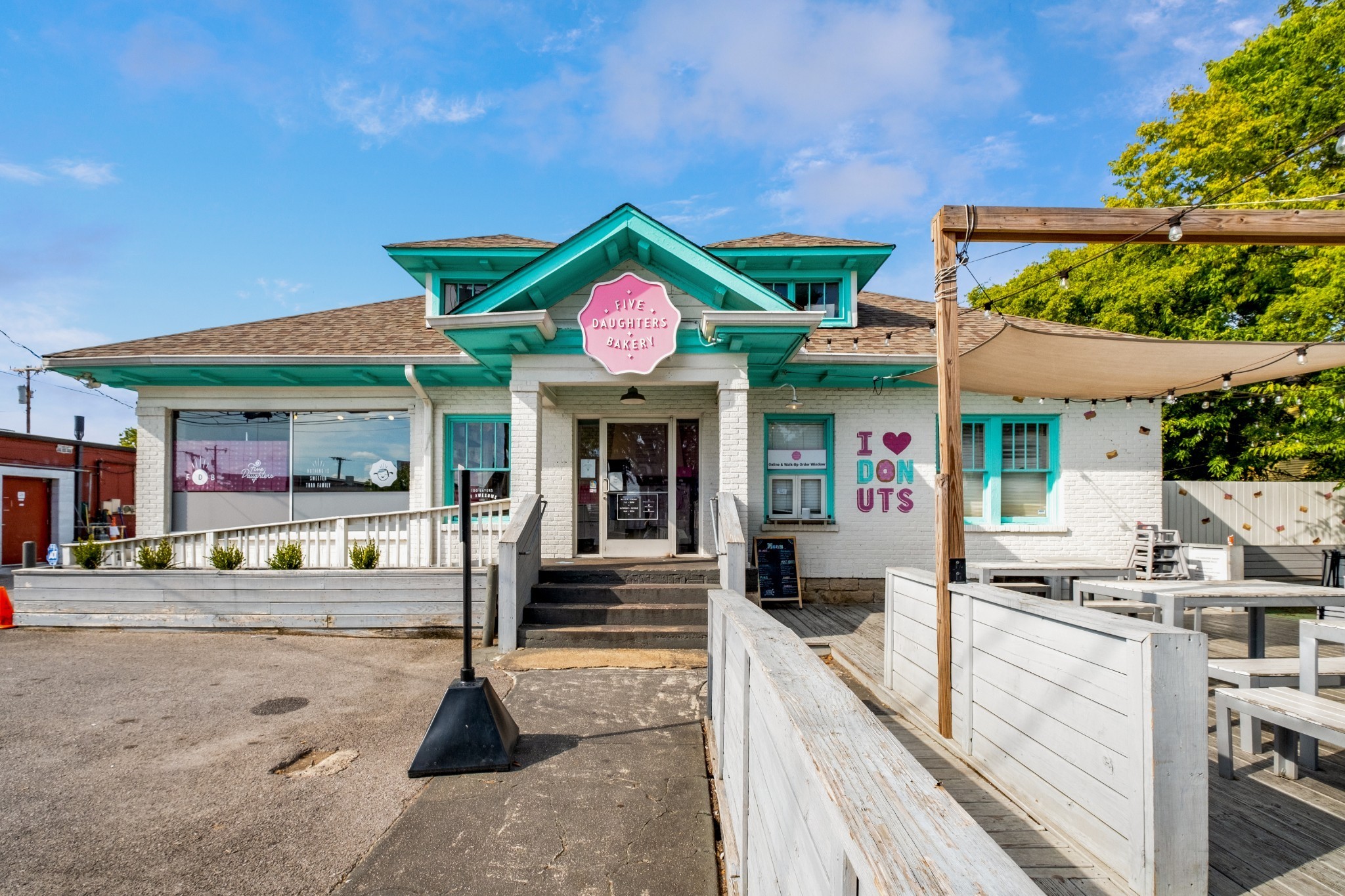 1102 Caldwell Avenue 