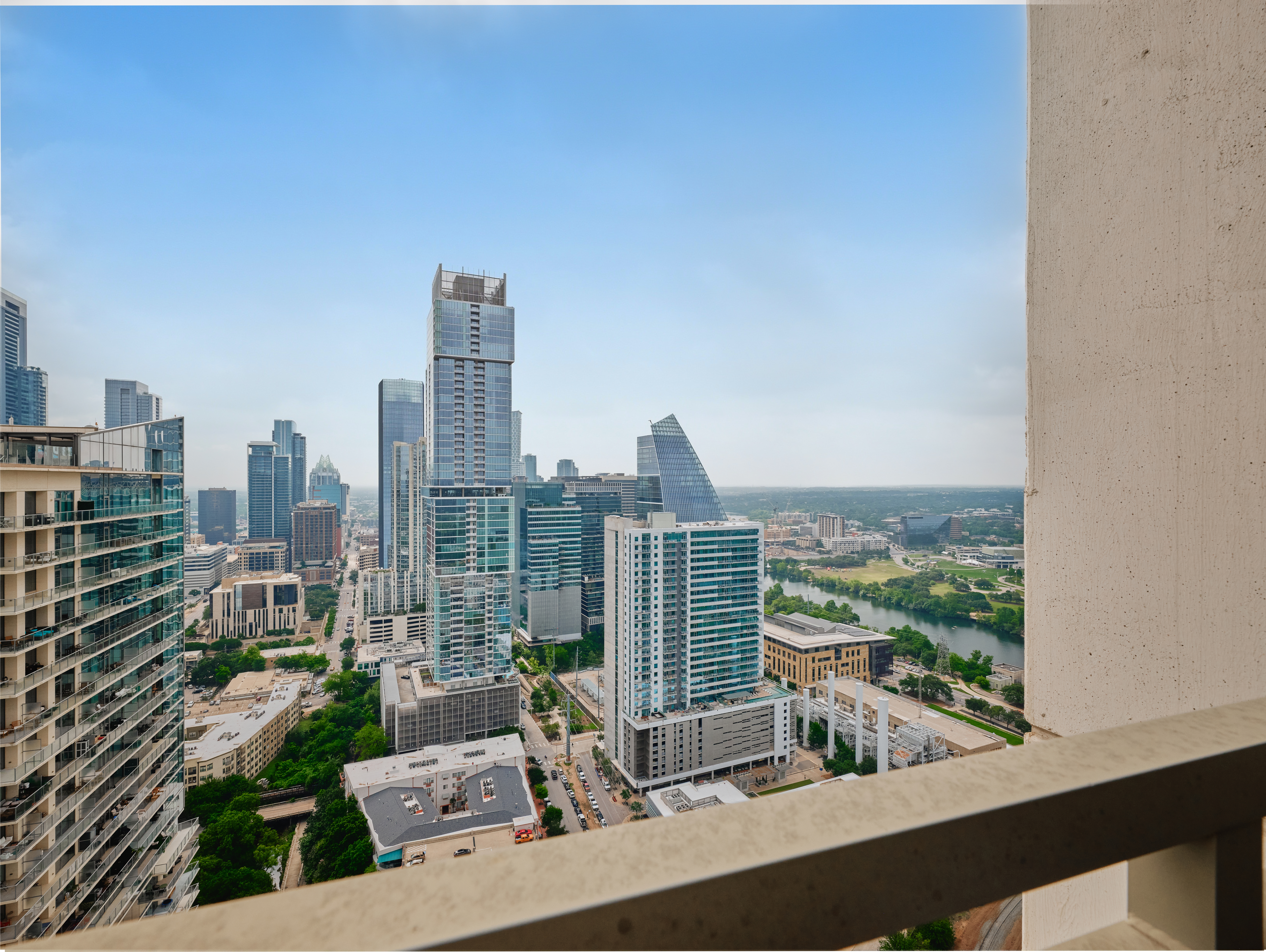 300 Bowie Street 4101