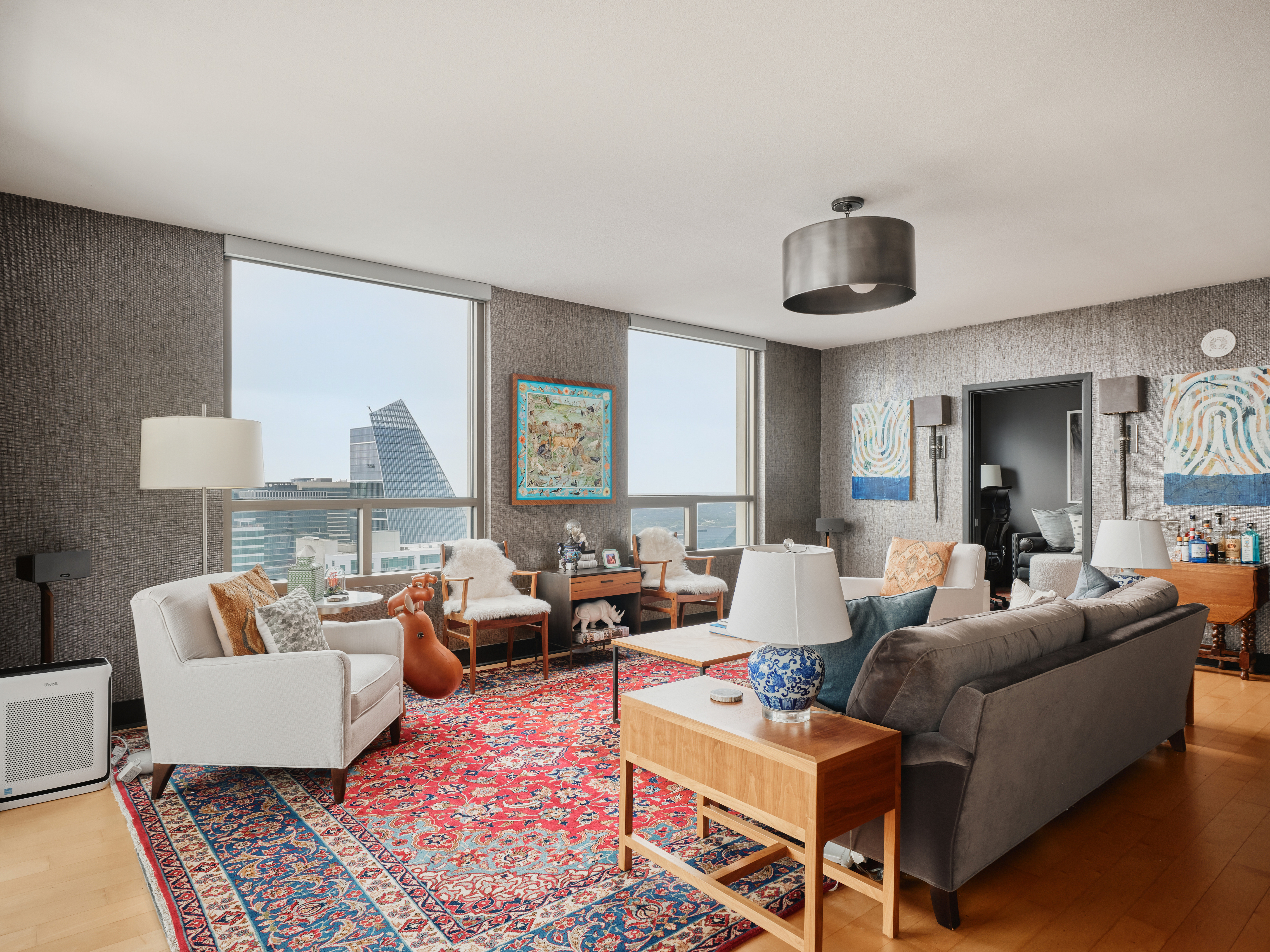 300 Bowie Street 4101