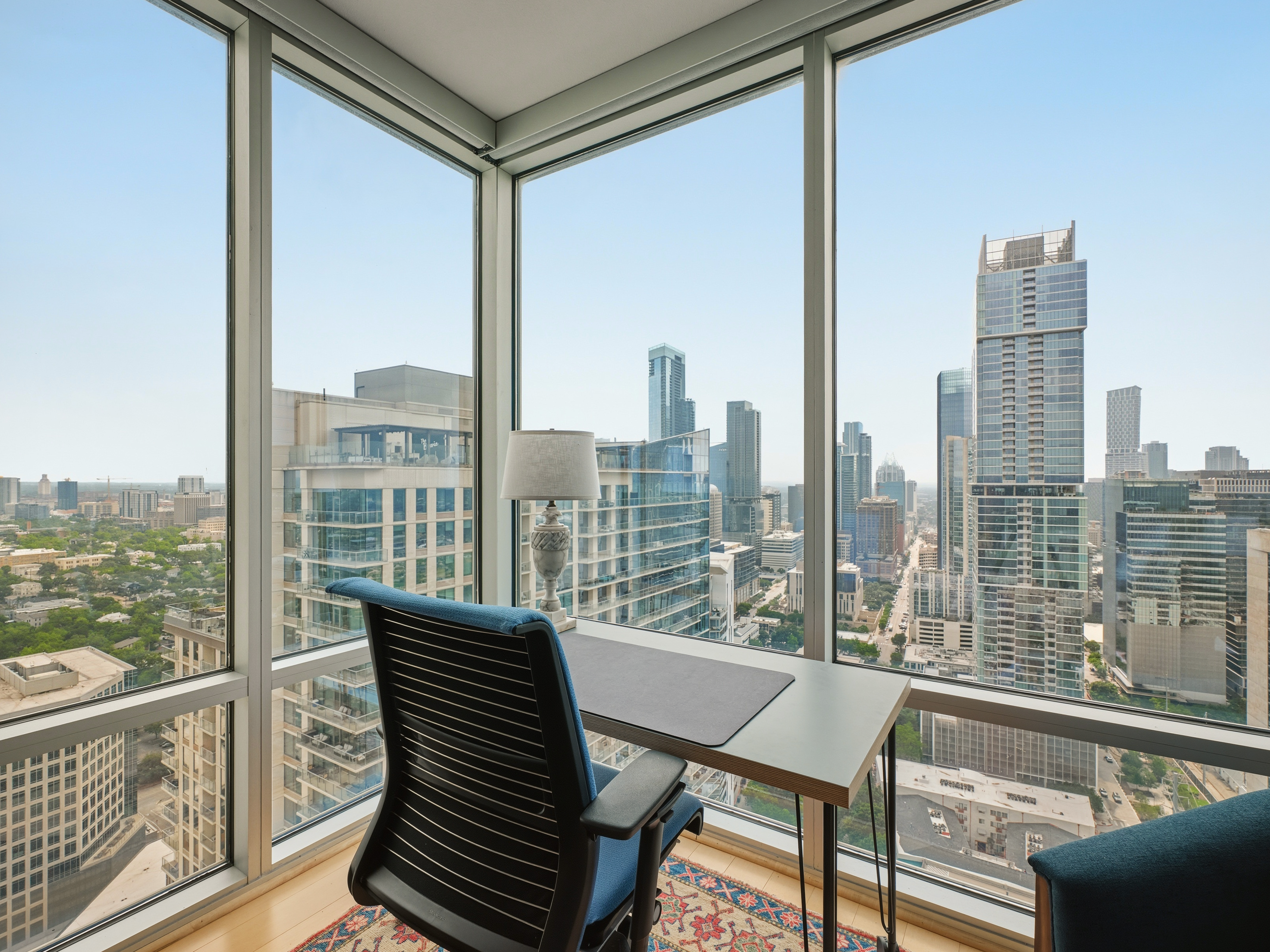300 Bowie Street 4101