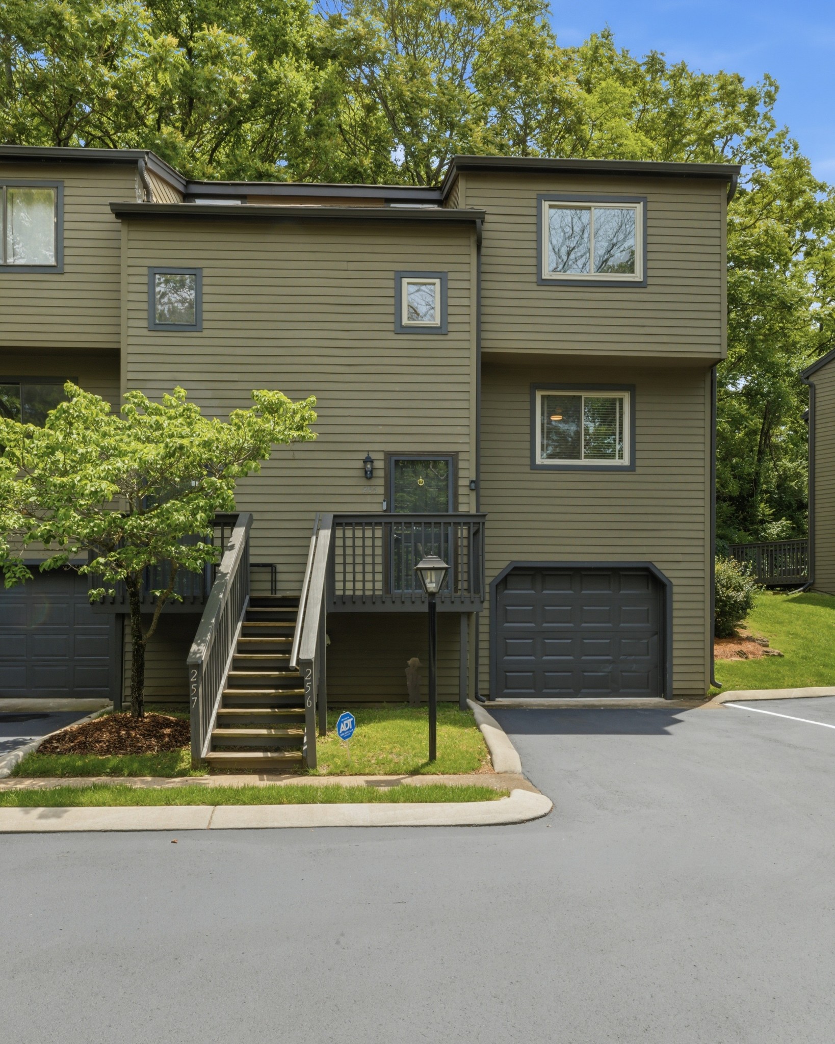 256 Summit Ridge Drive 