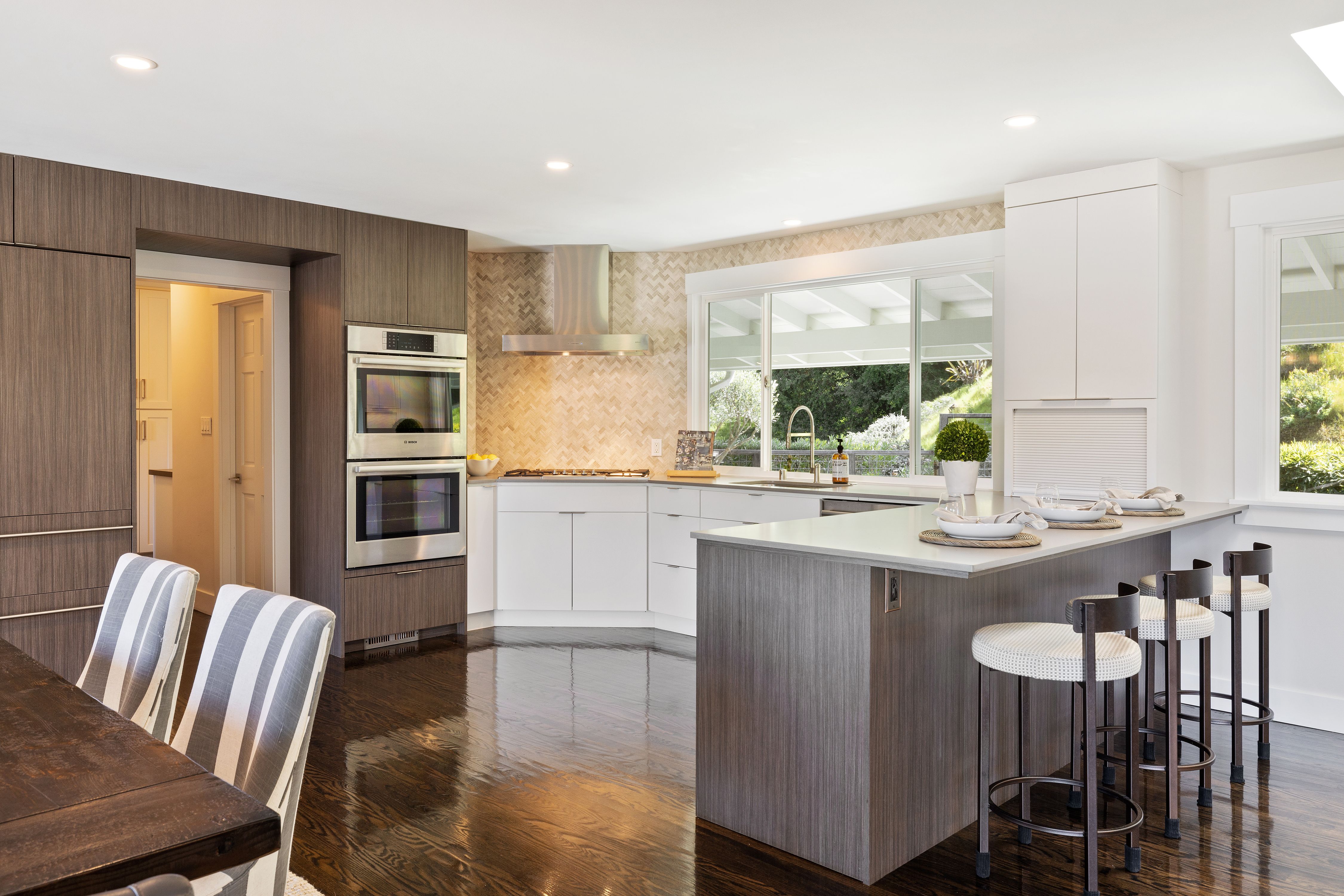 120 South Ridgewood Road 