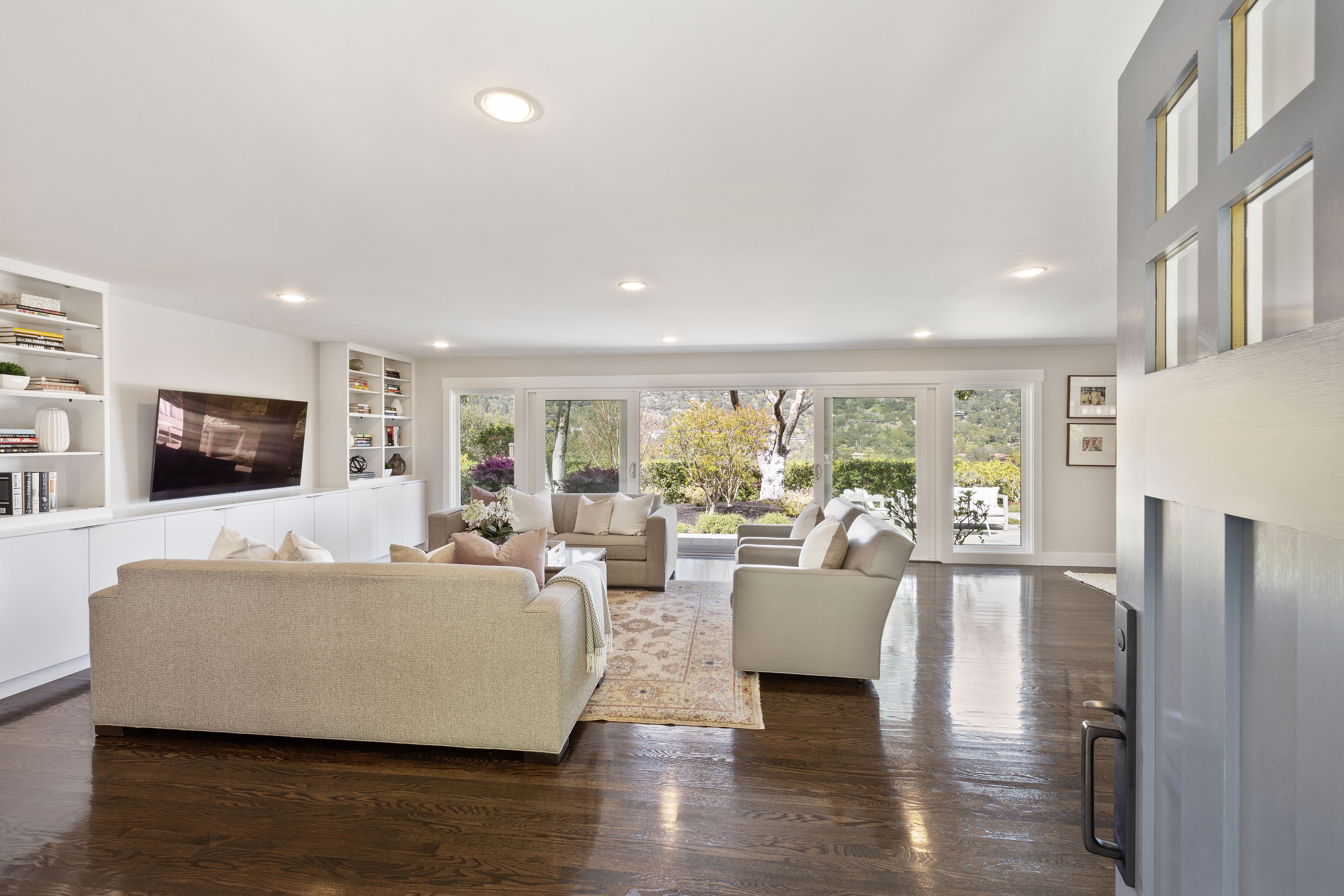 120 South Ridgewood Road 