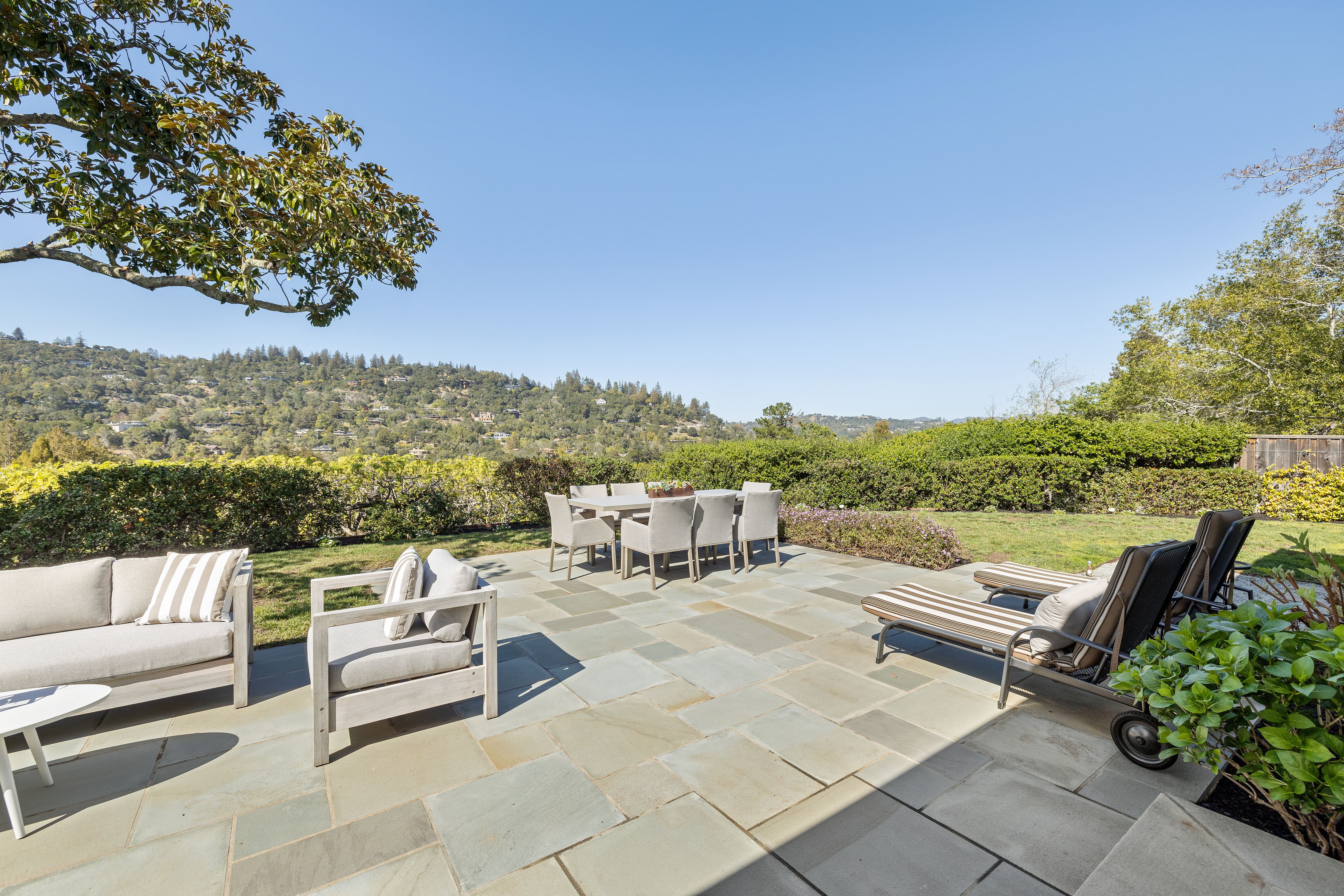 120 South Ridgewood Road 