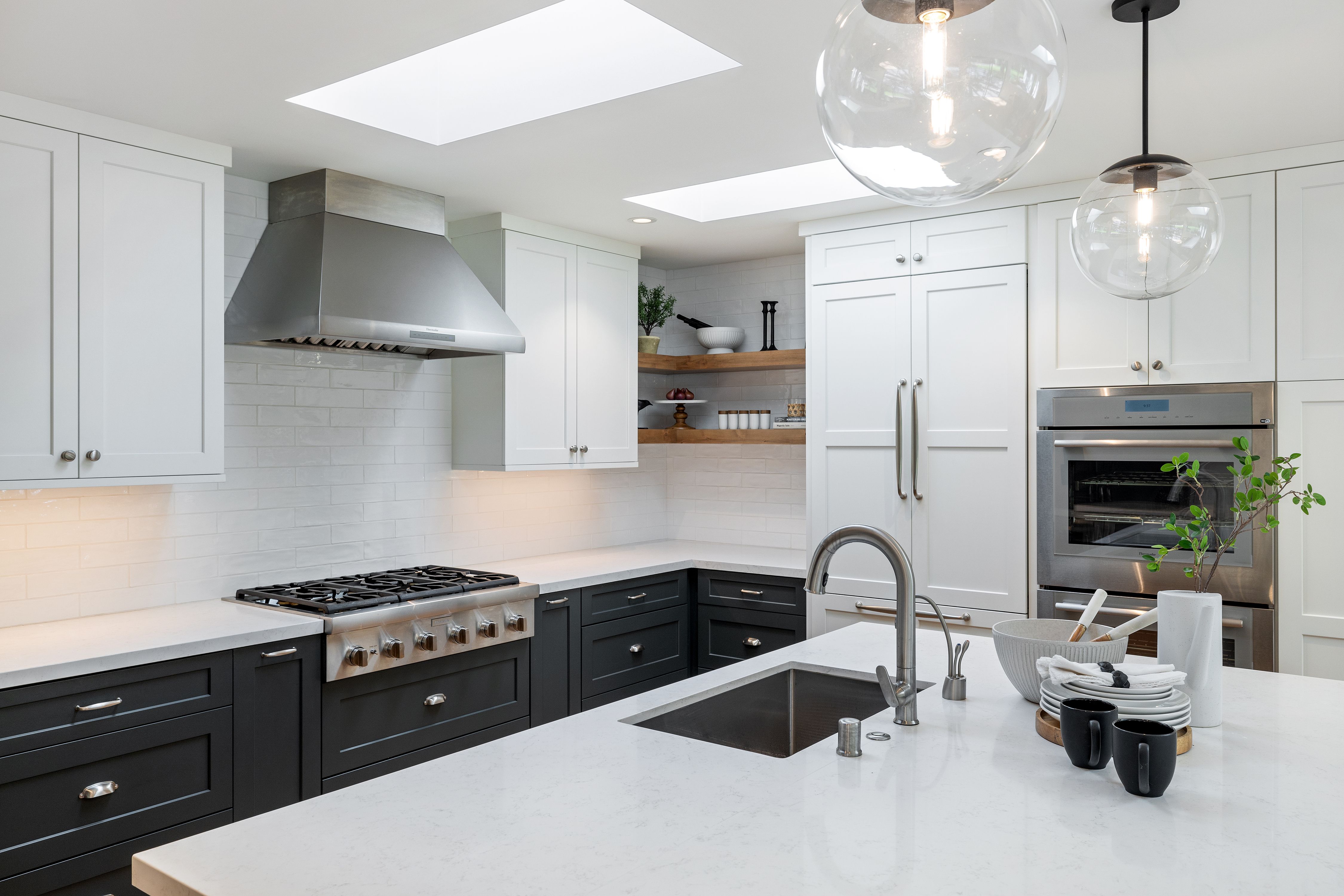 1090 Butterfield Road 