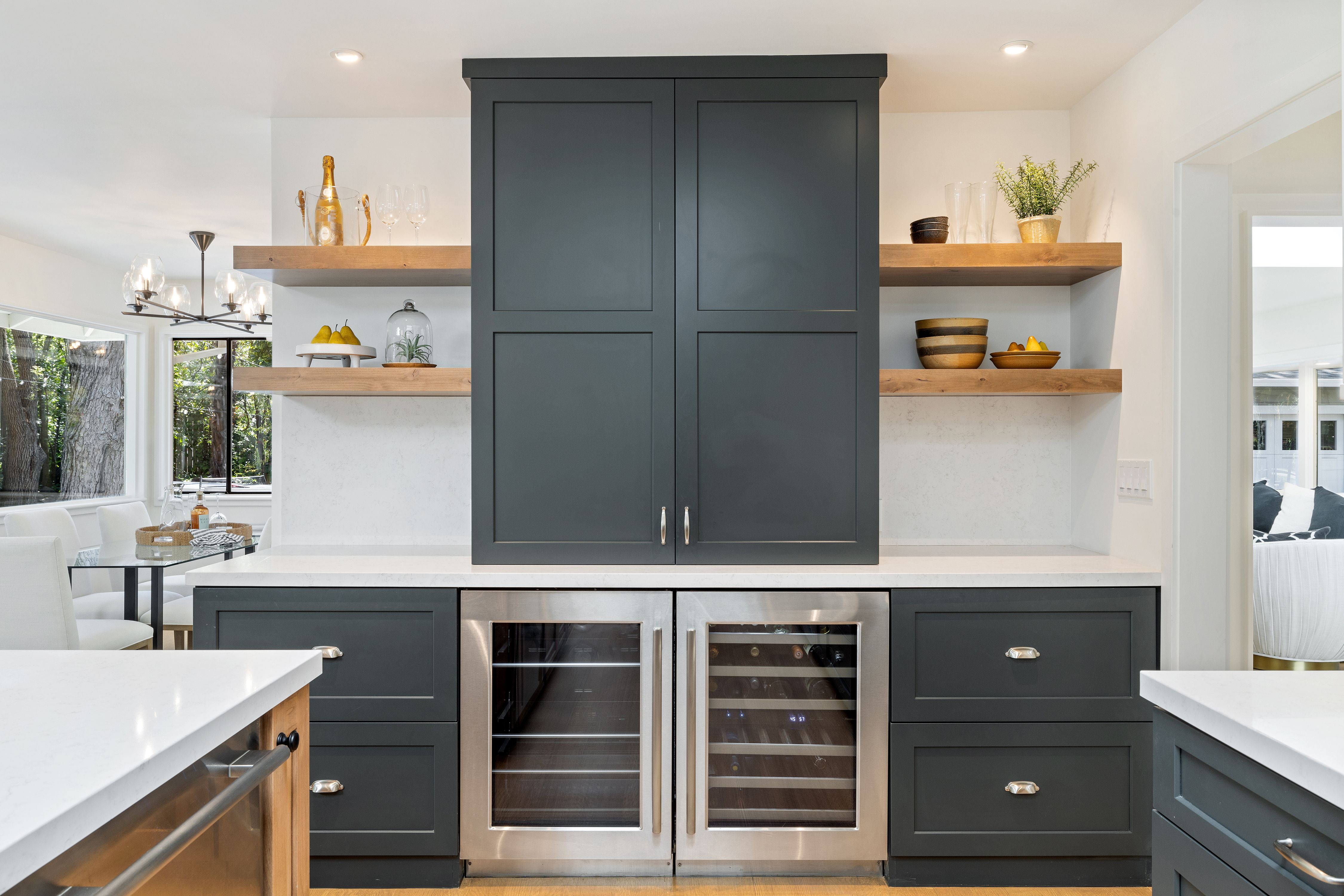 1090 Butterfield Road 