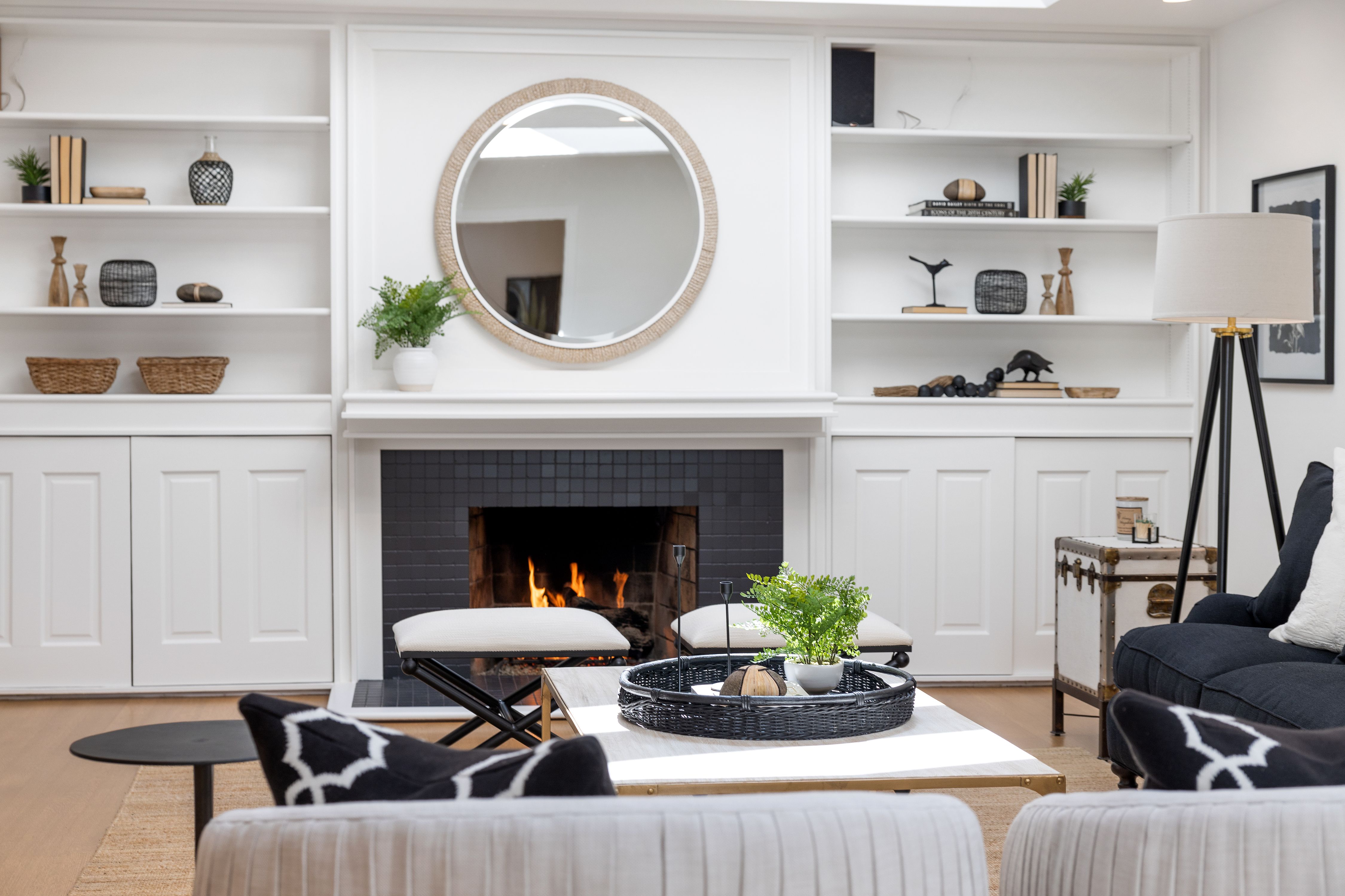 1090 Butterfield Road 