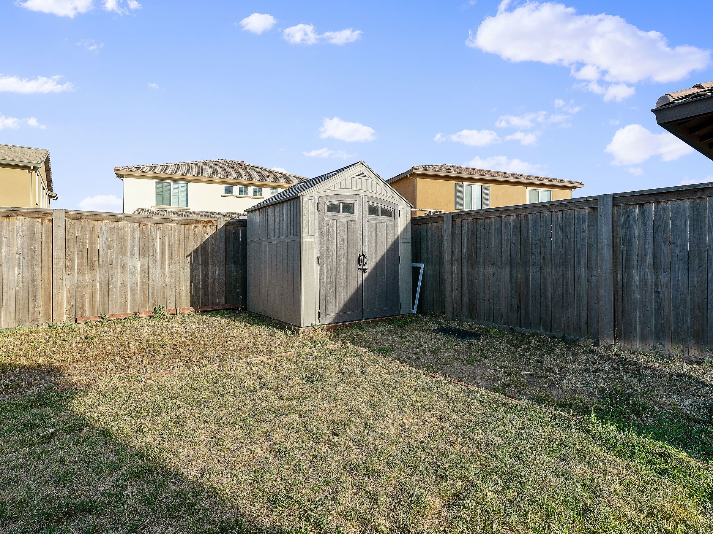 625 West Cherry Street