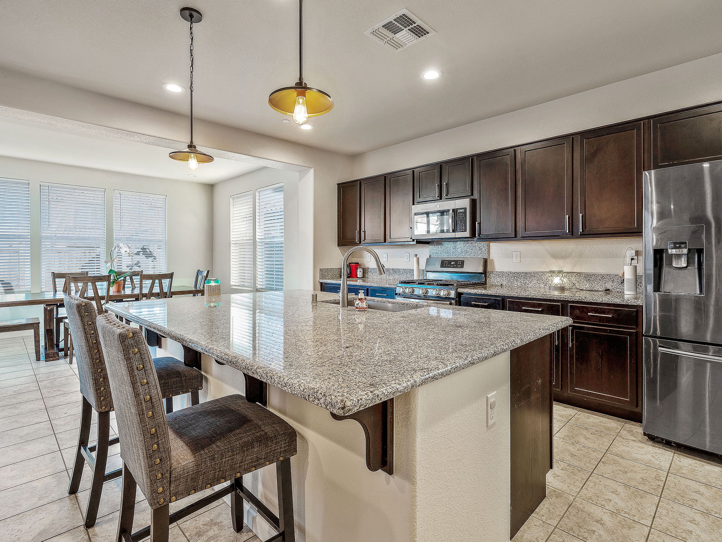 625 West Cherry Street