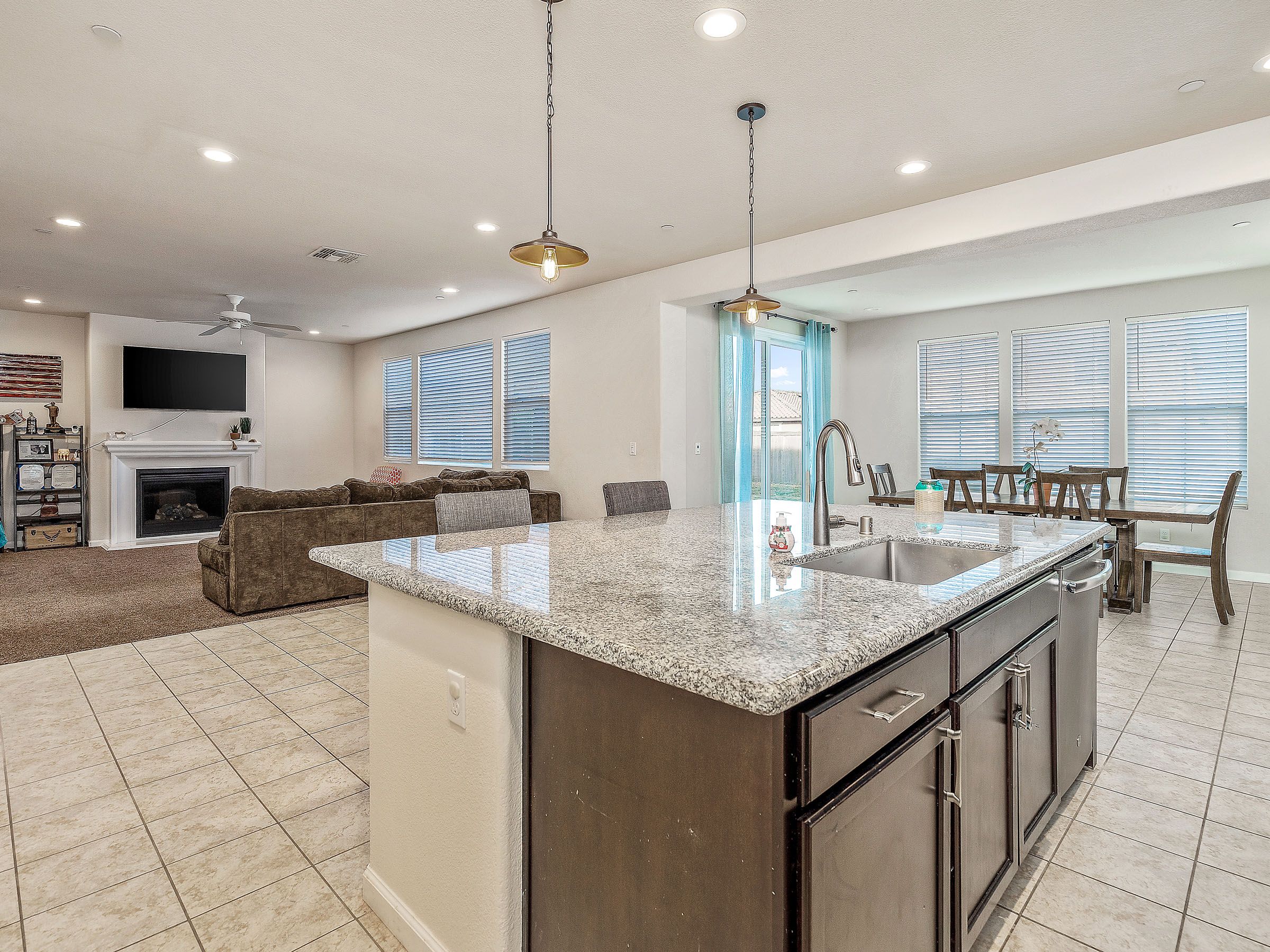 625 West Cherry Street