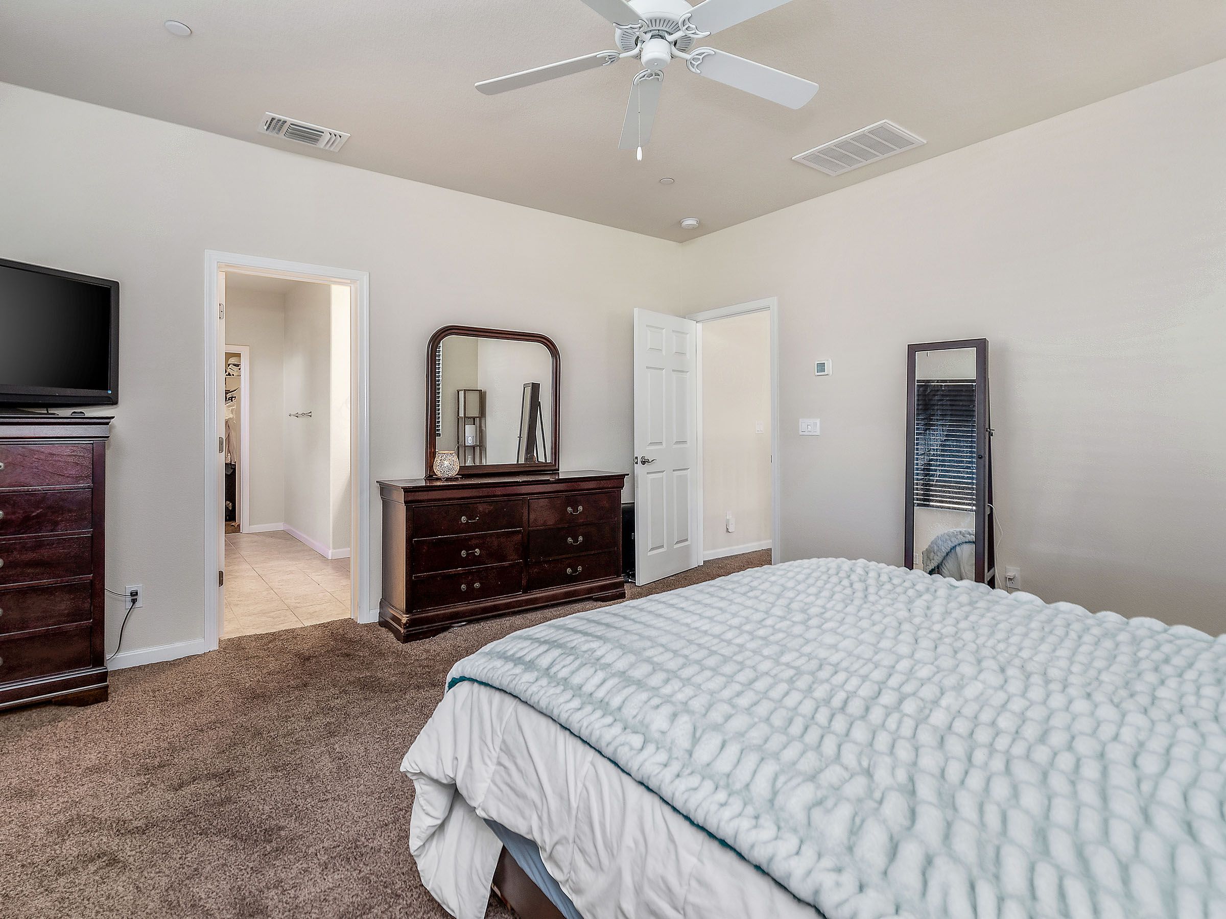 625 West Cherry Street