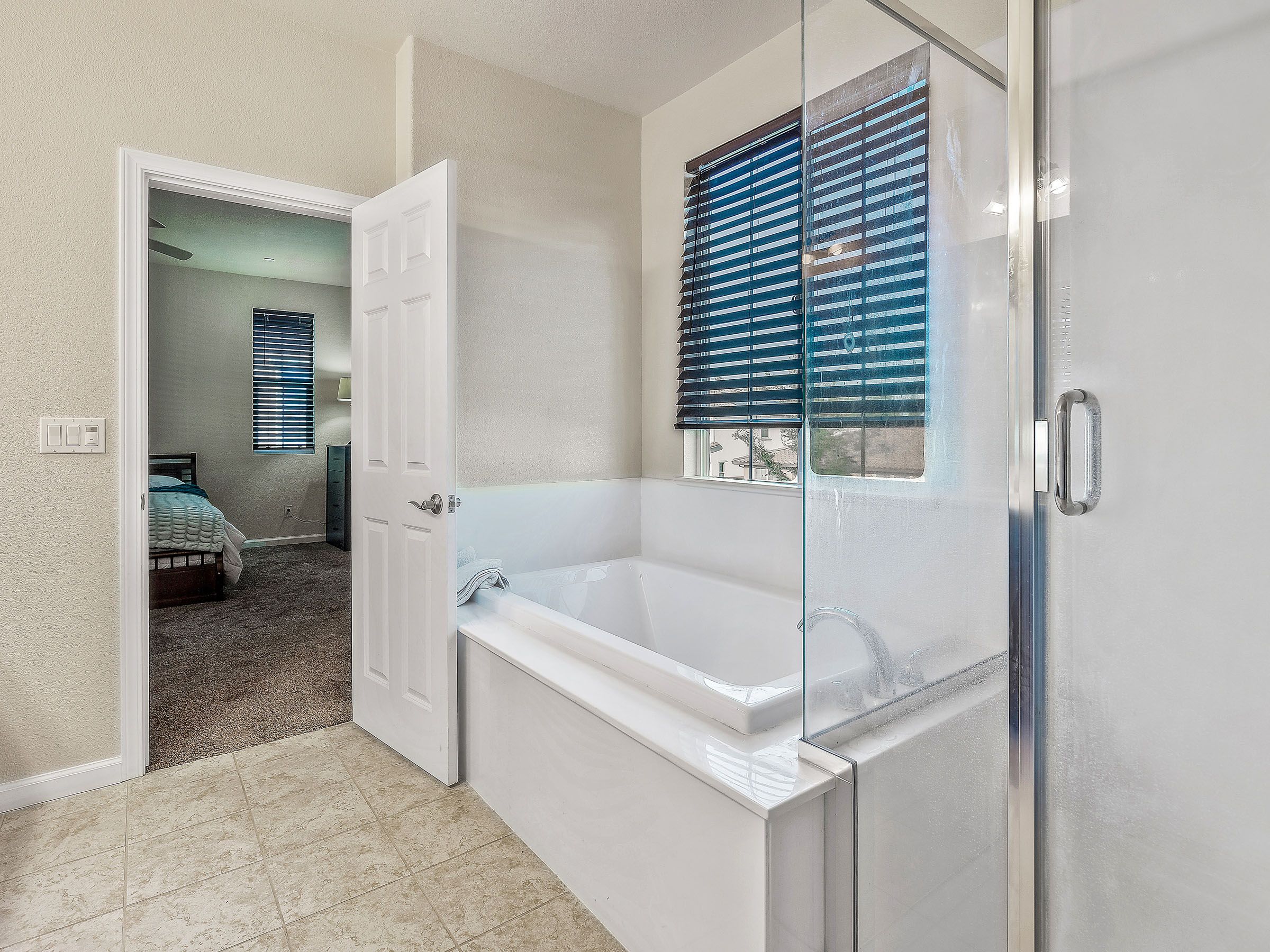 625 West Cherry Street