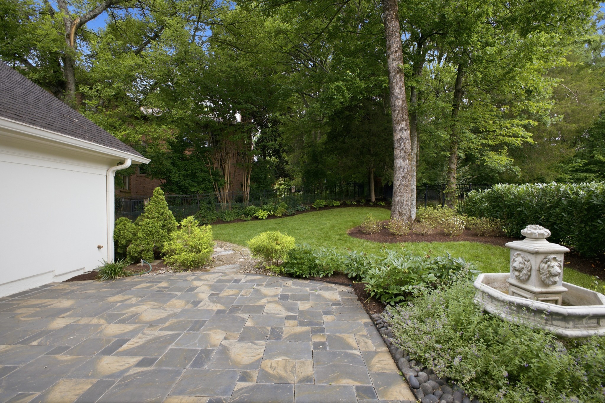 11 Thorndale Court 
