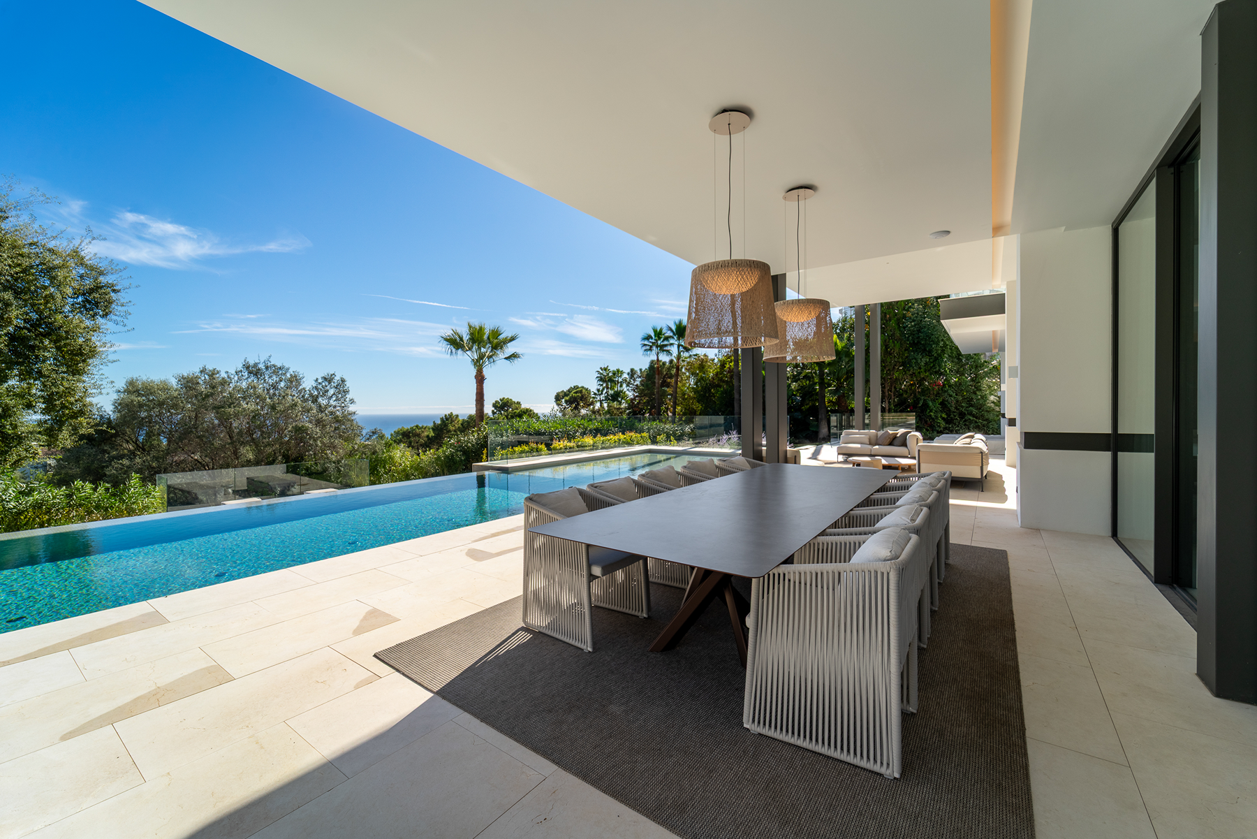 Urbanización Cascada de Camojan 1