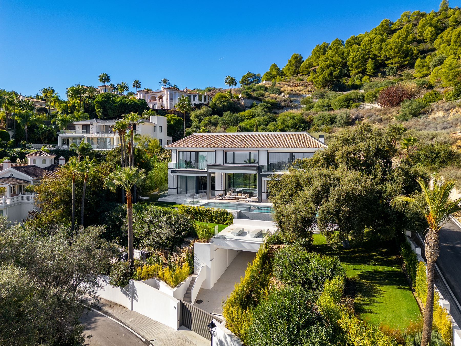 Urbanización Cascada de Camojan 1