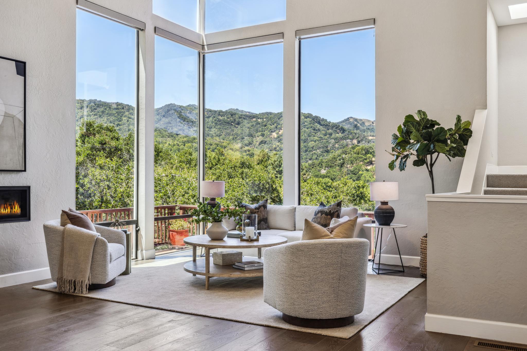 1676 Indian Valley Road 