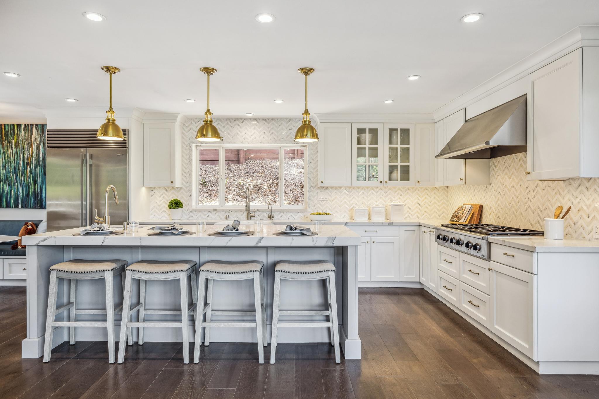 1676 Indian Valley Road 