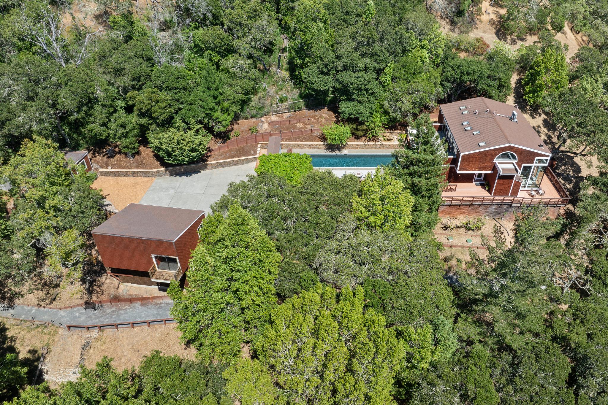 1676 Indian Valley Road 