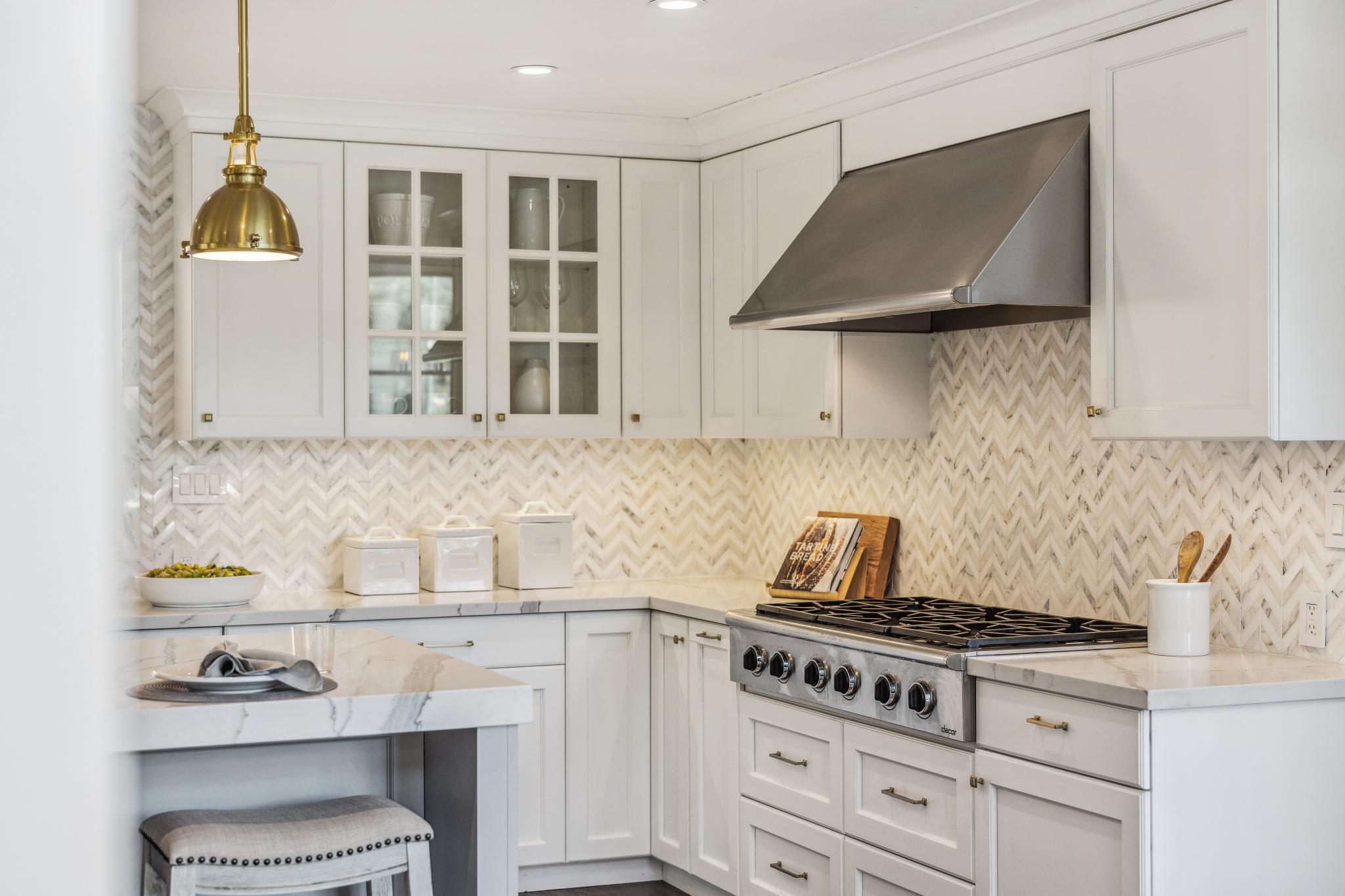 1676 Indian Valley Road 