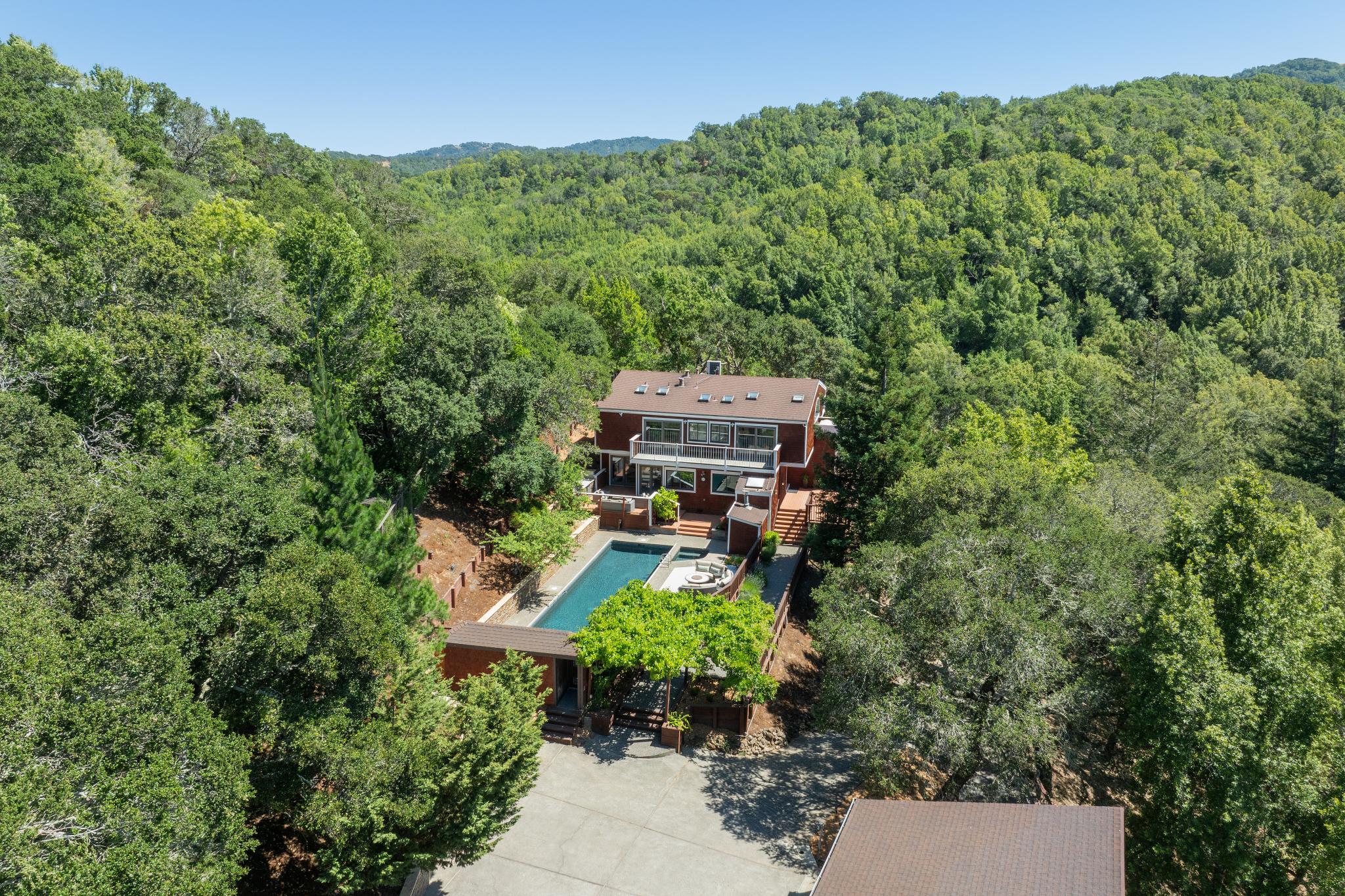 1676 Indian Valley Road 