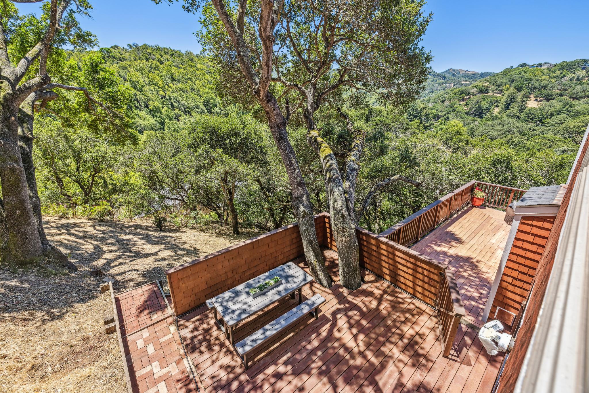 1676 Indian Valley Road 