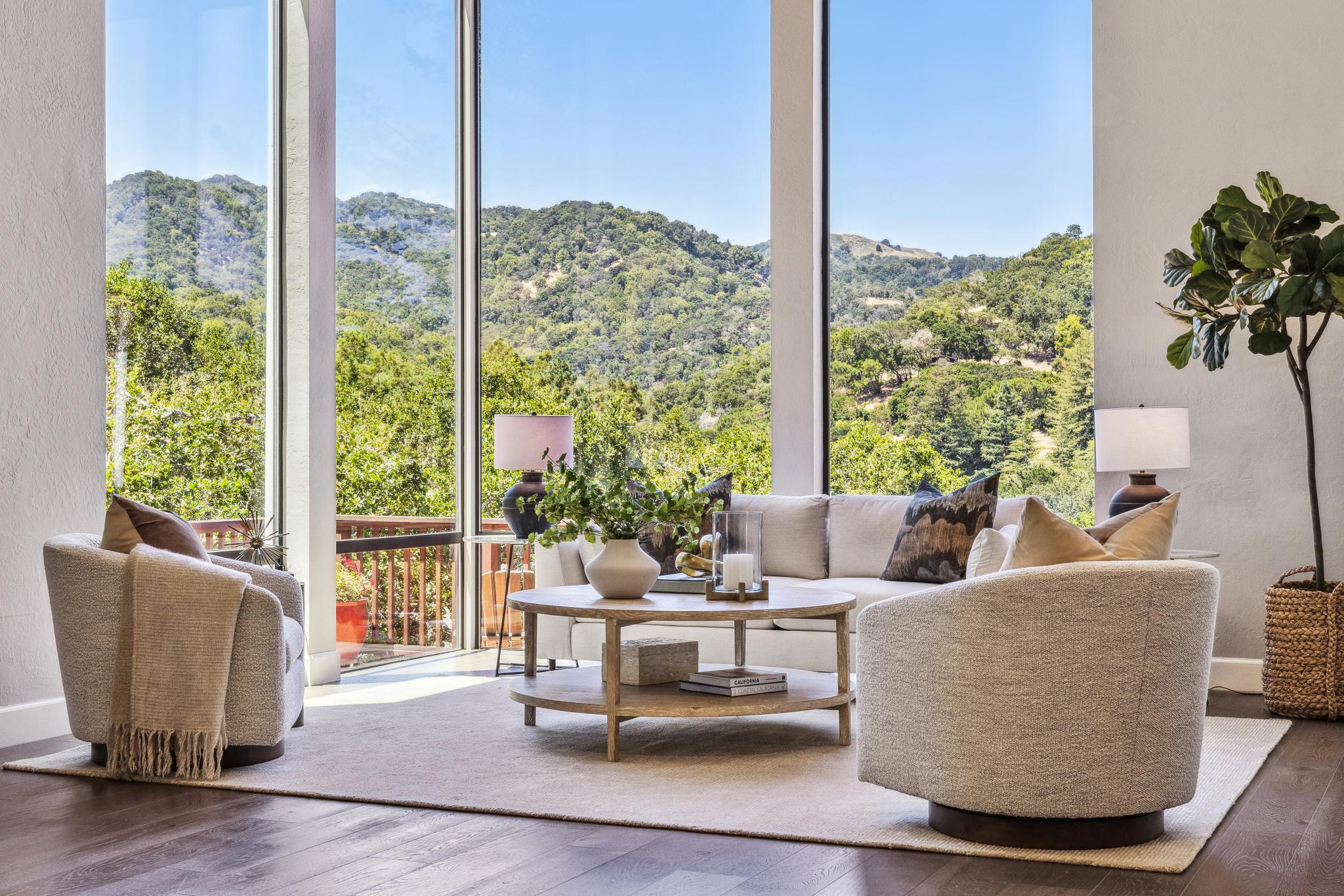 1676 Indian Valley Road 