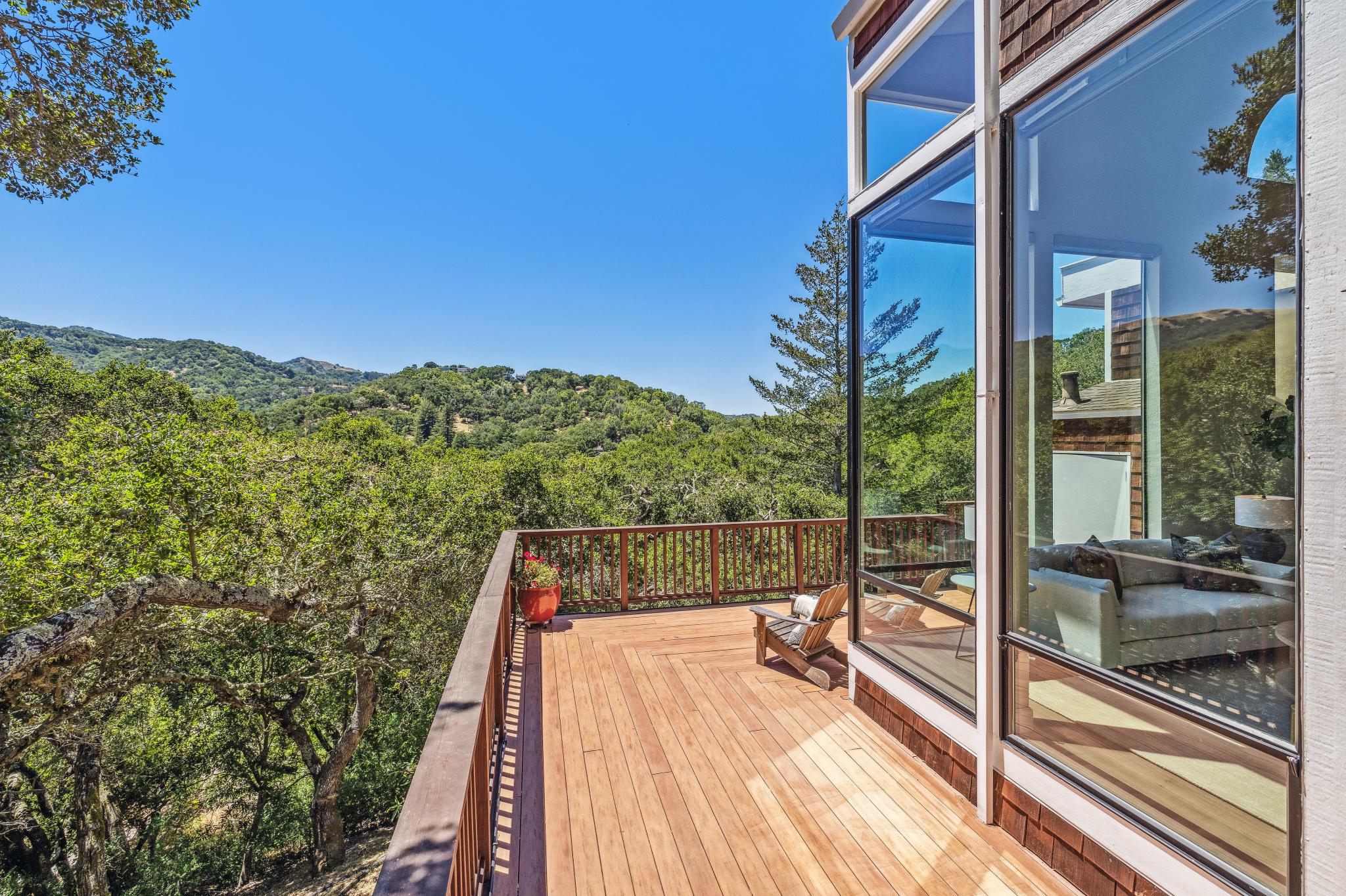 1676 Indian Valley Road 