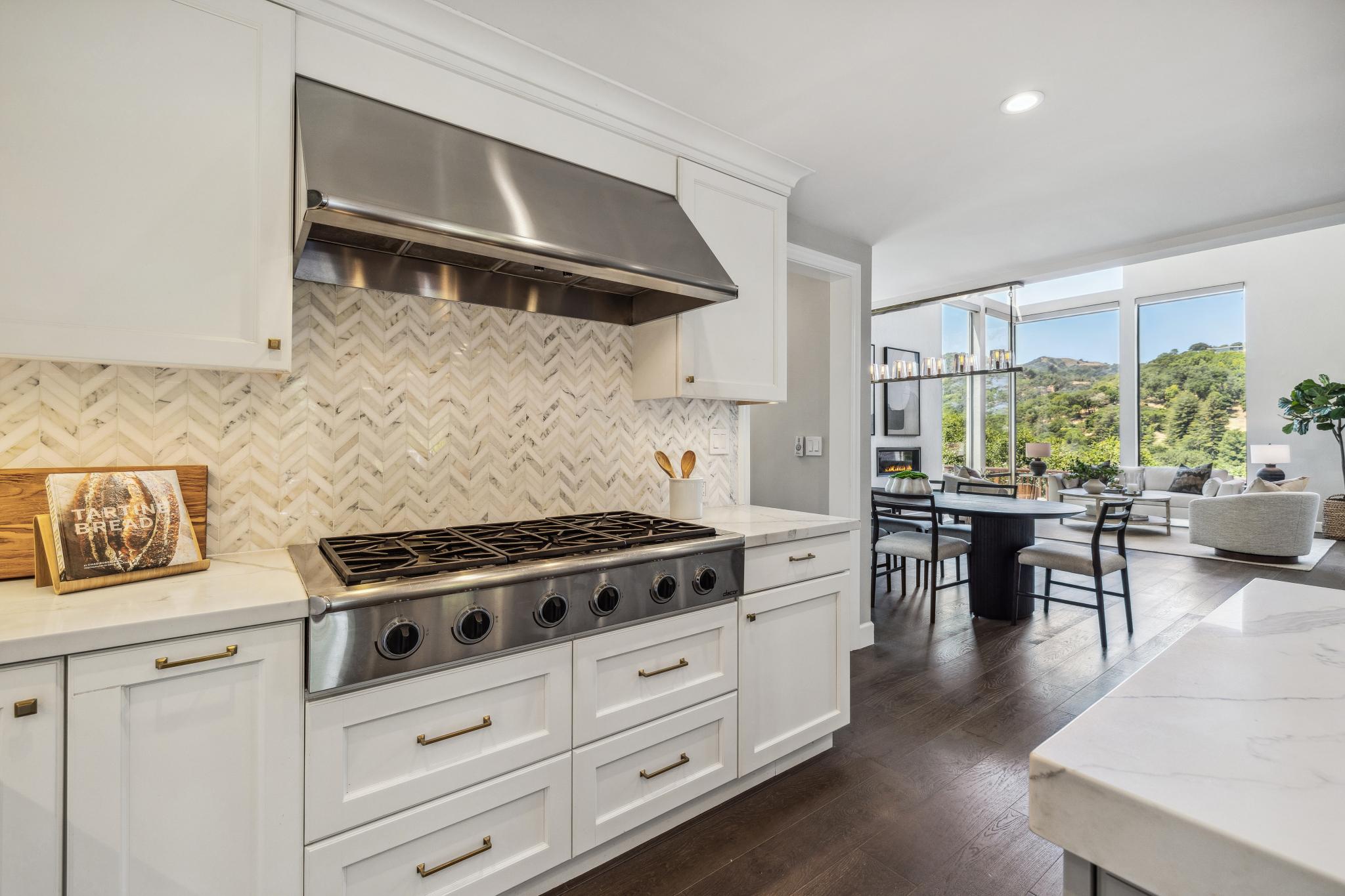 1676 Indian Valley Road 