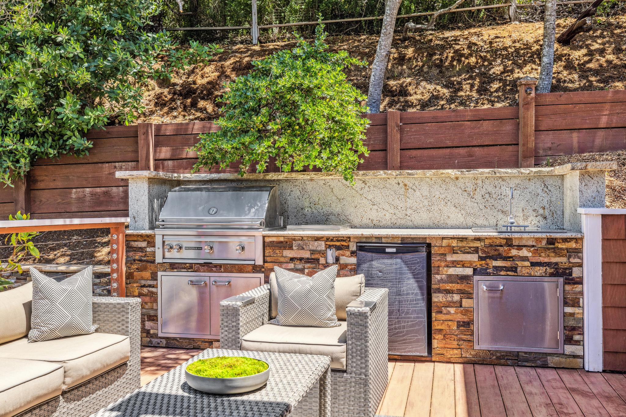 1676 Indian Valley Road 