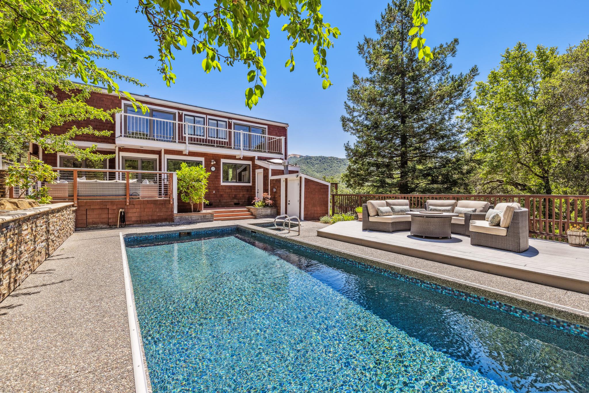 1676 Indian Valley Road 