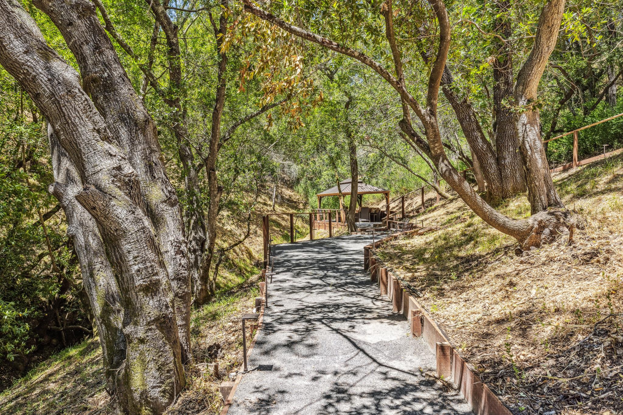 1676 Indian Valley Road 