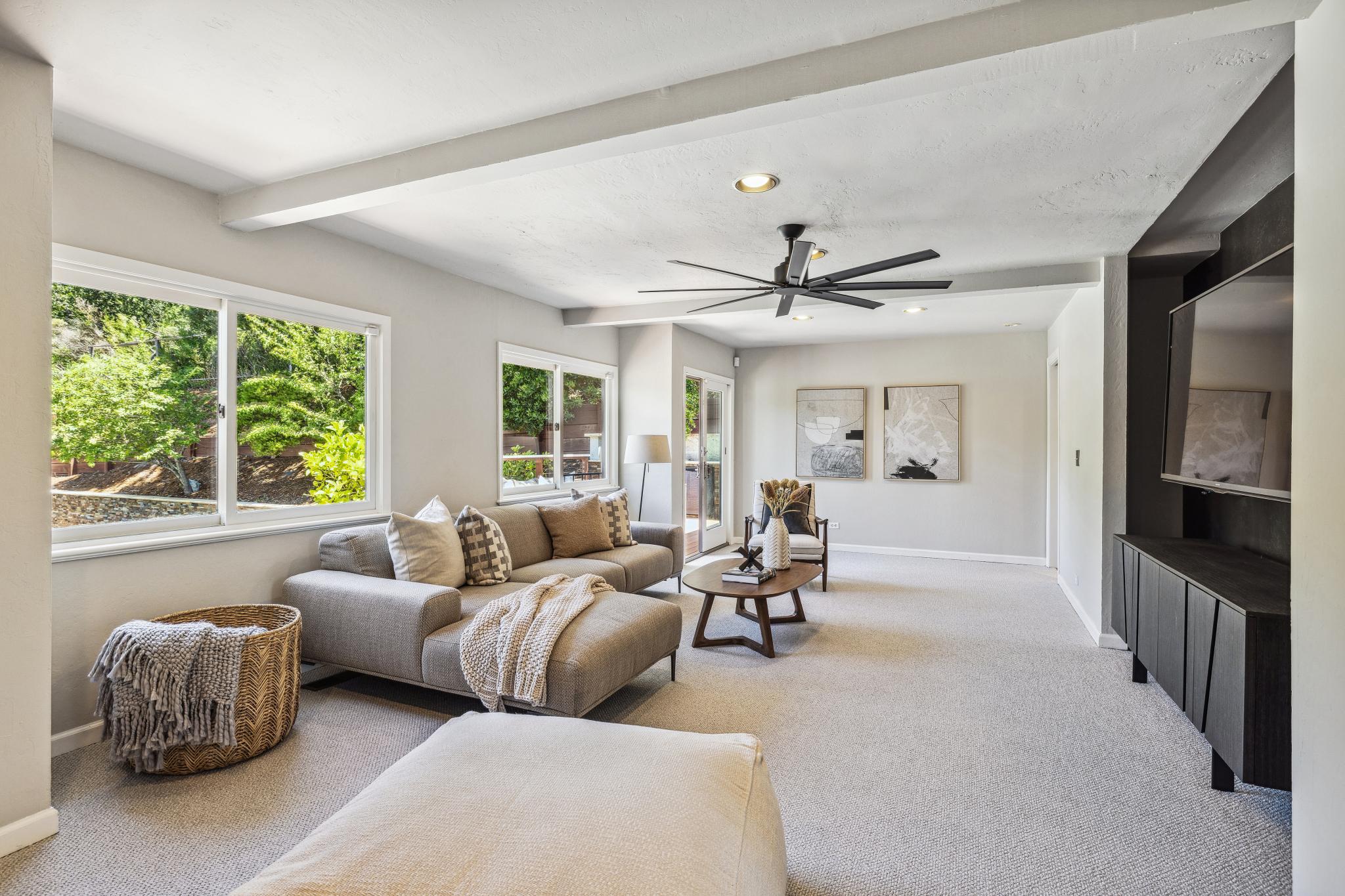 1676 Indian Valley Road 