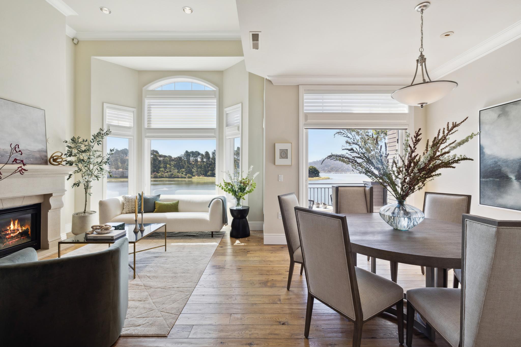 84 De Silva Island Drive 