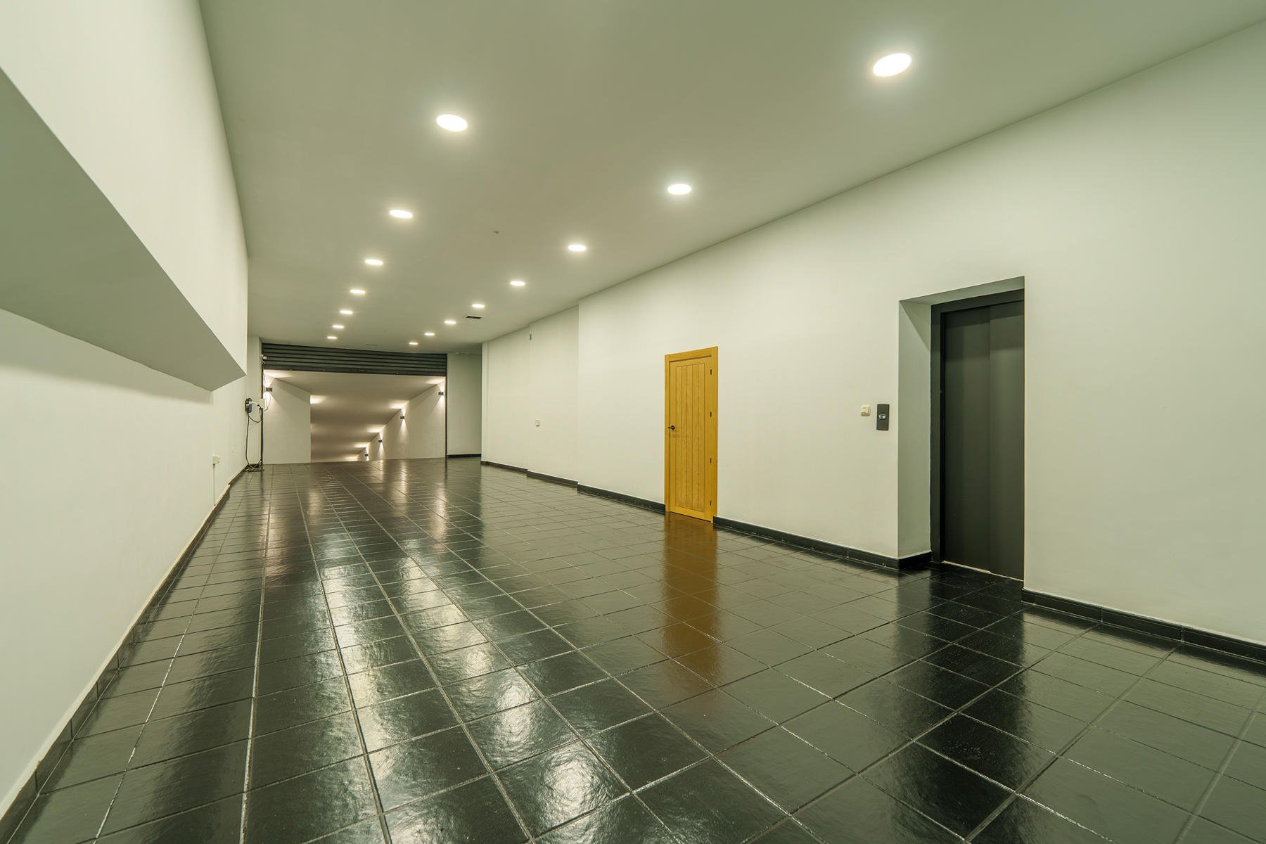 Avenida Calderón de la Barca s/n