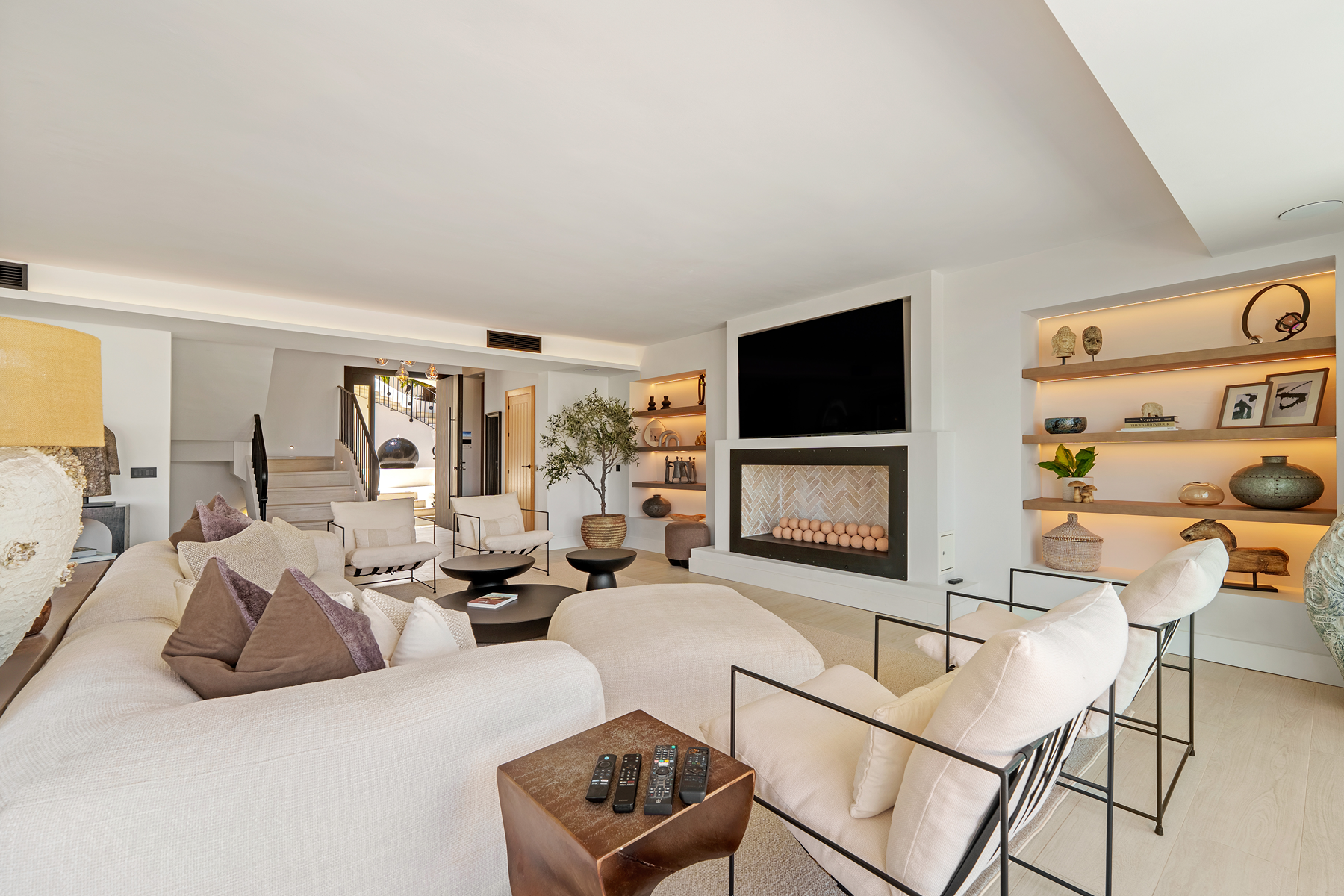 Avenida Calderón de la Barca s/n