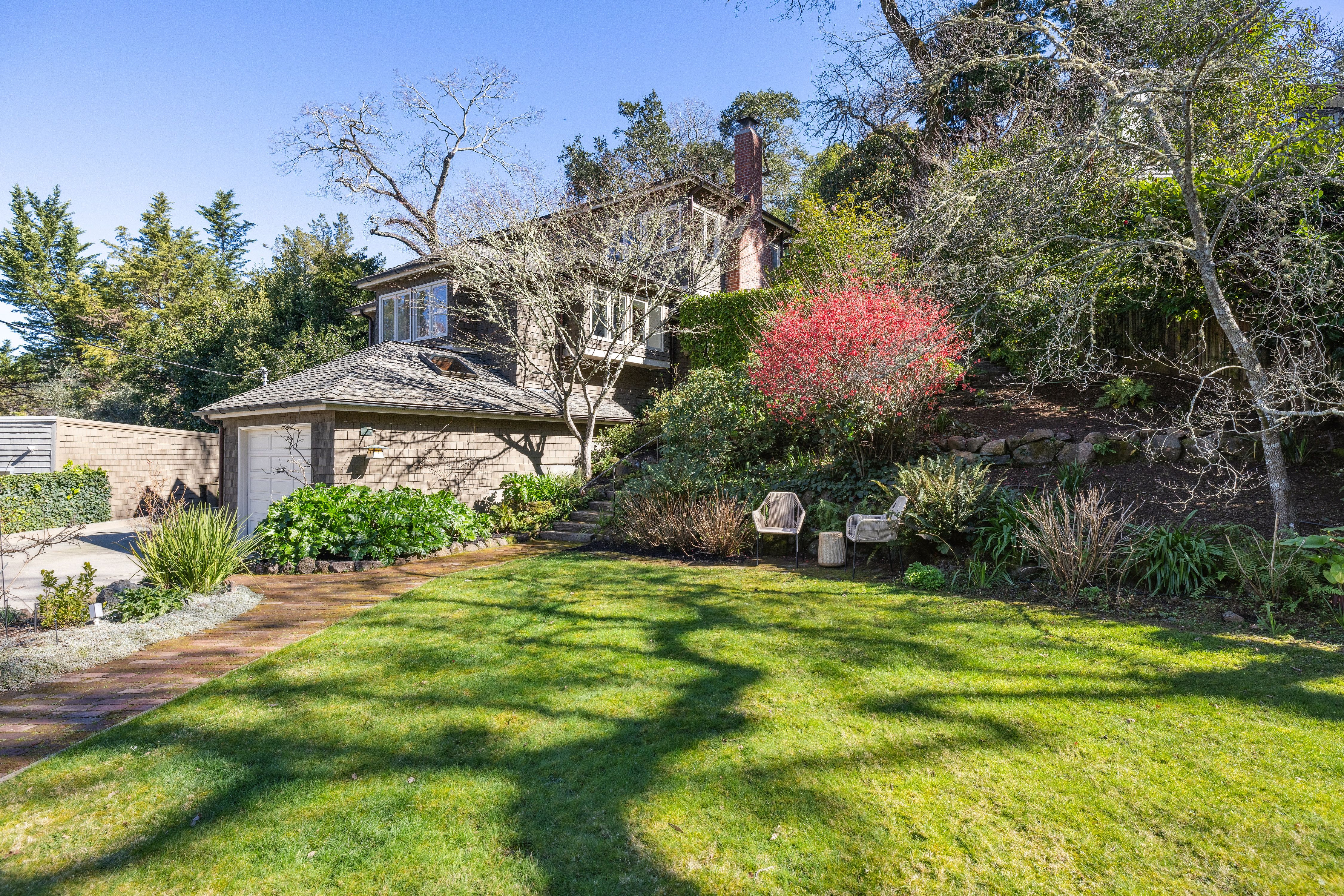 47 Willow Avenue 