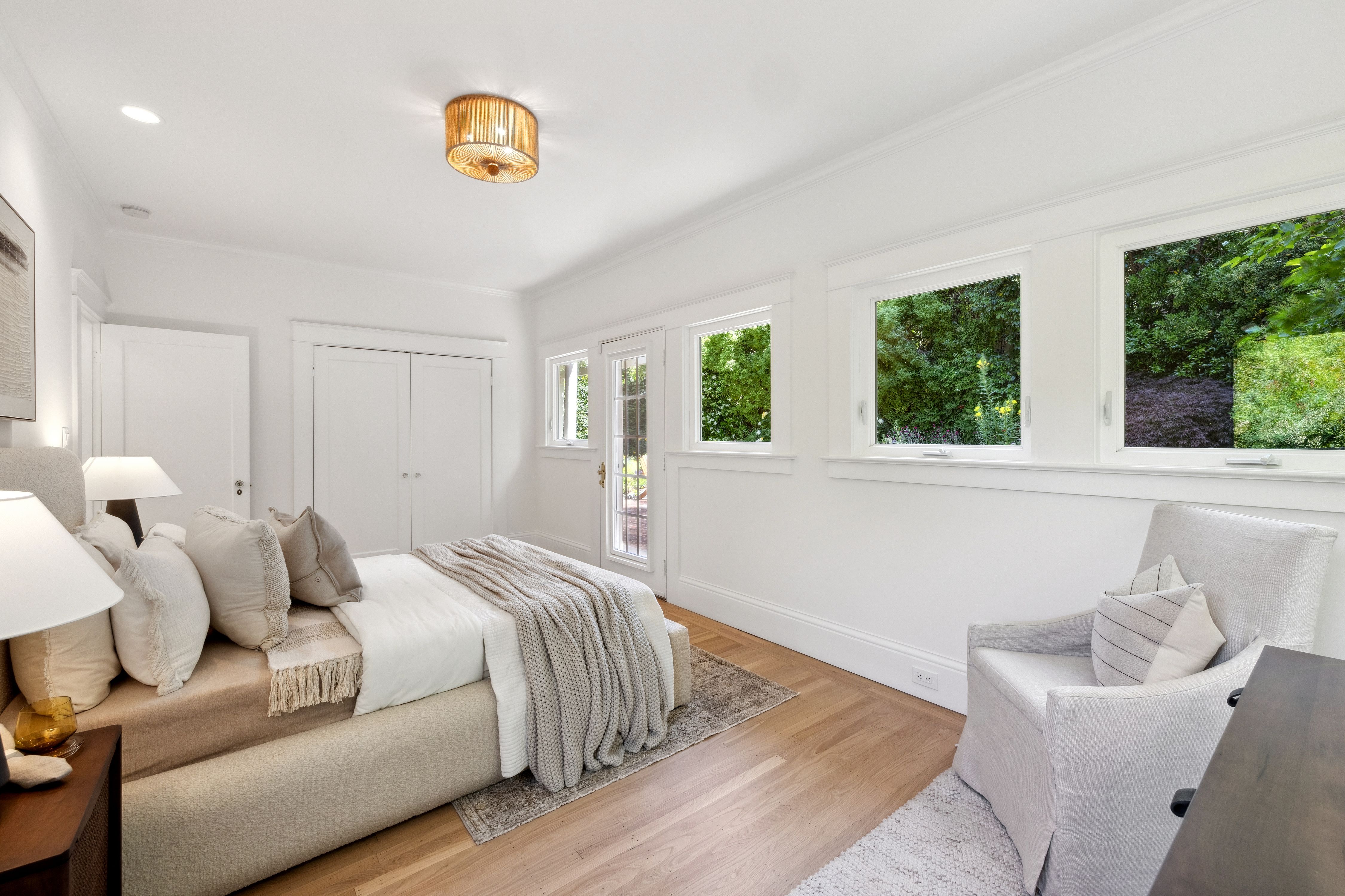 25 Winship Avenue 