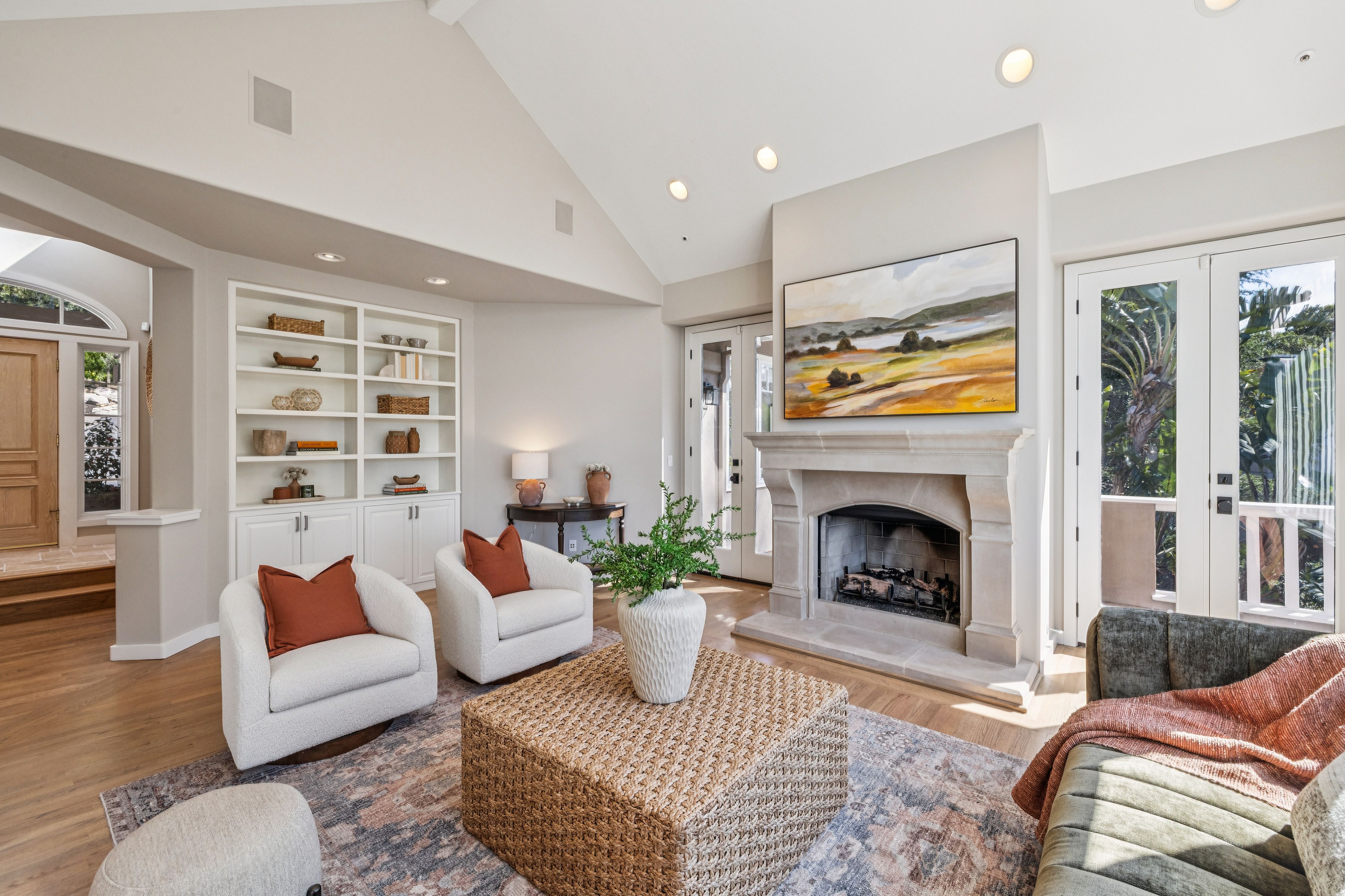 99 Deer Park Avenue 