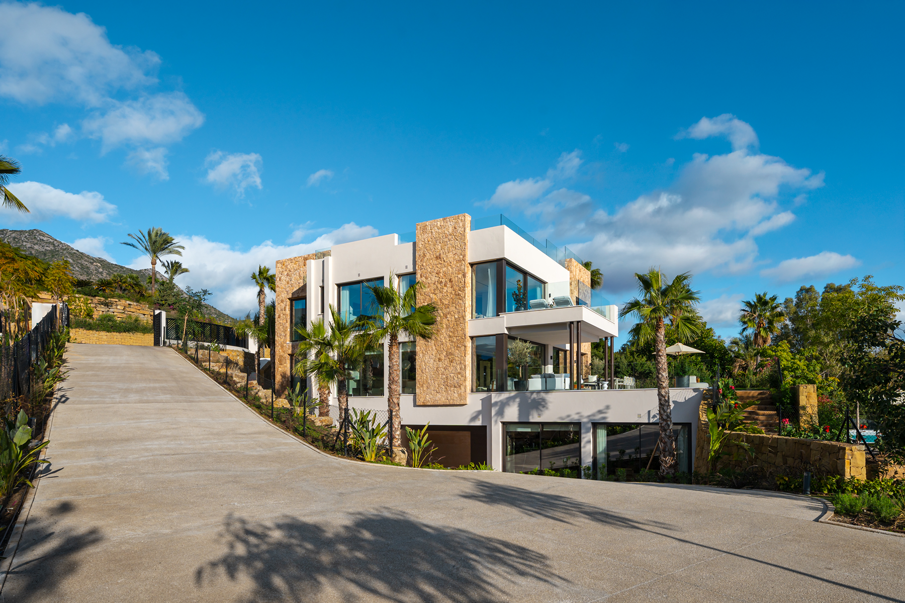 Marbella Hill Club