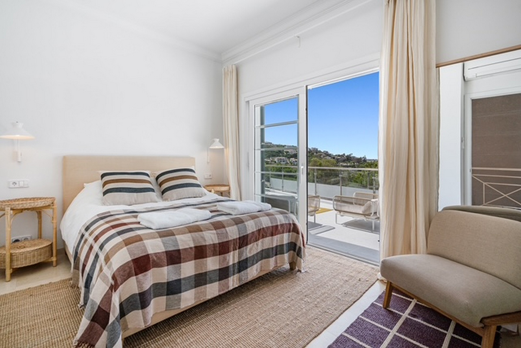 Cala Llonga