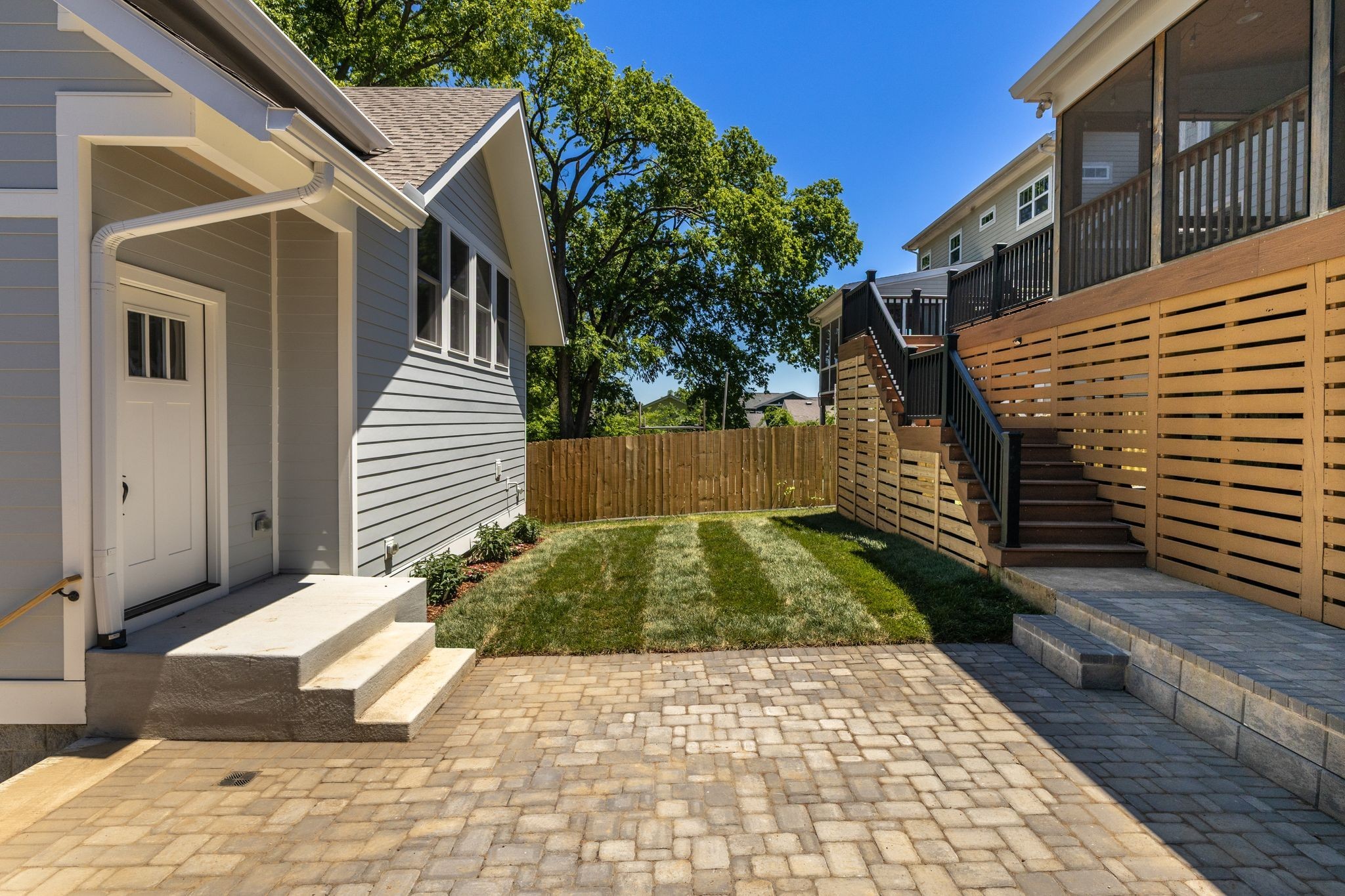 1102 Caldwell Avenue 