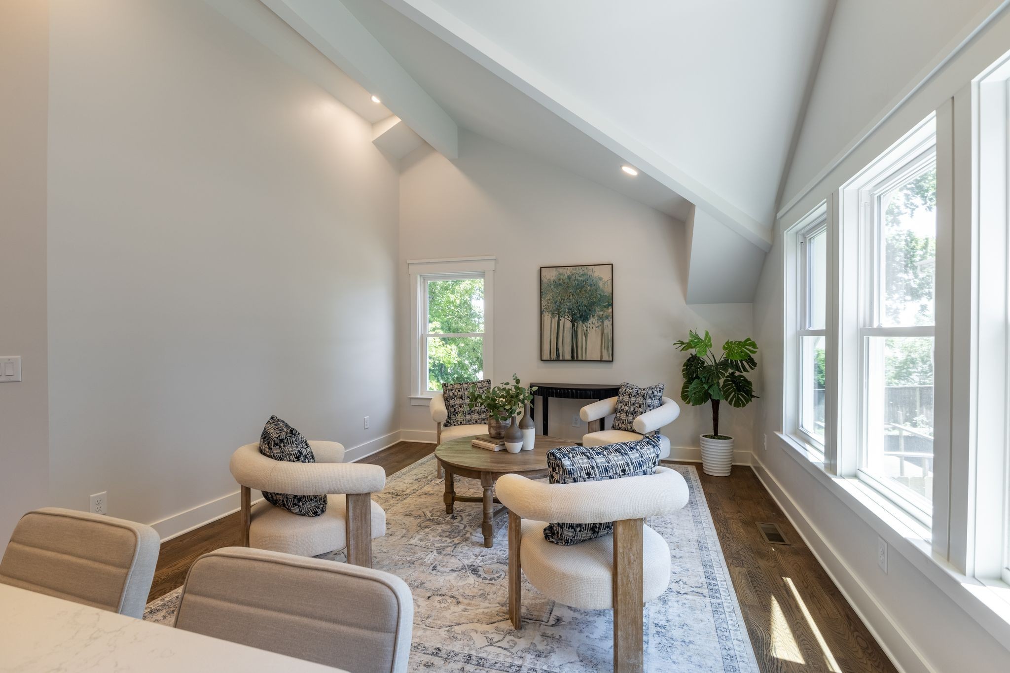 1102 Caldwell Avenue 