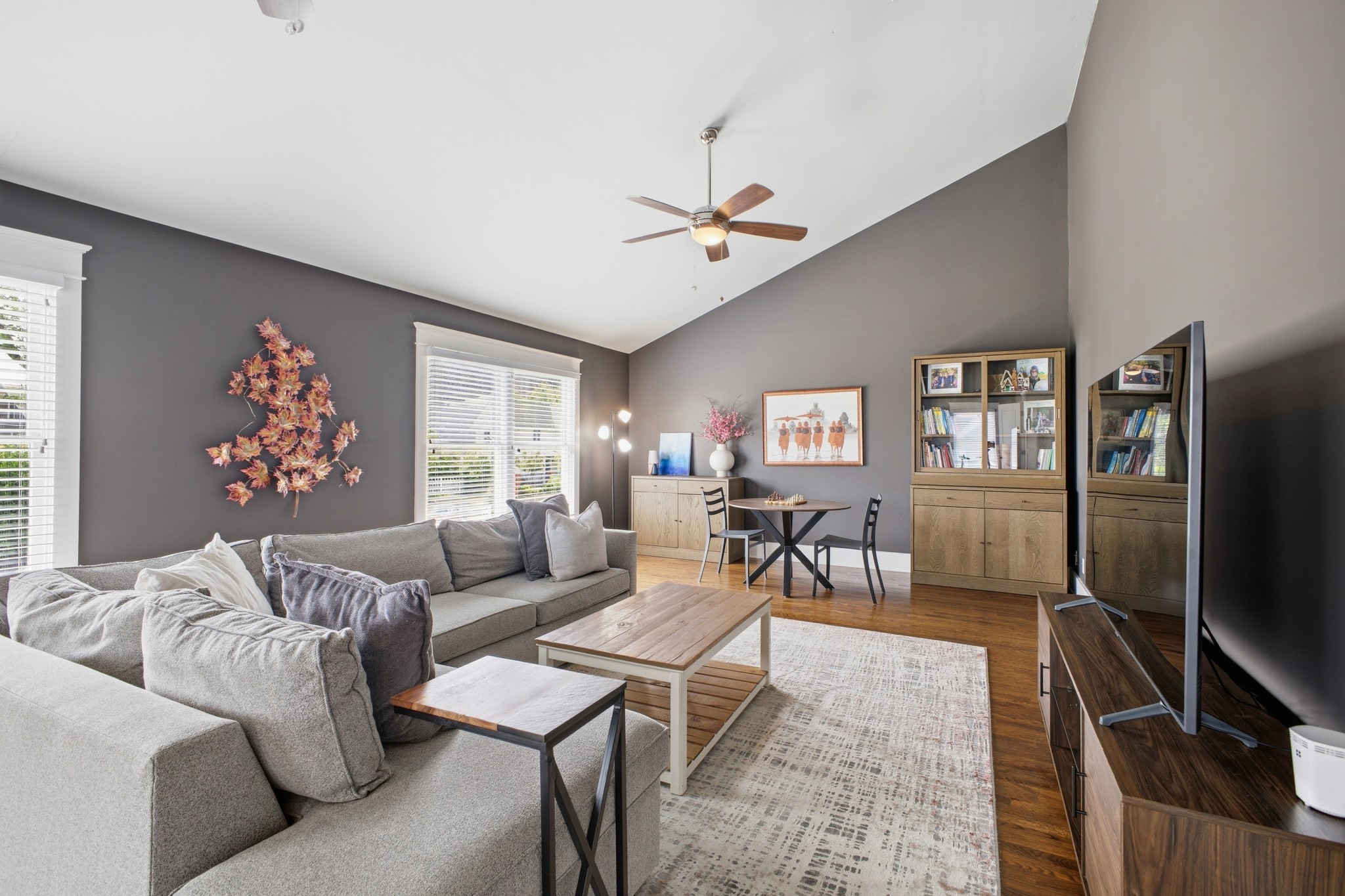 1102 Caldwell Avenue 