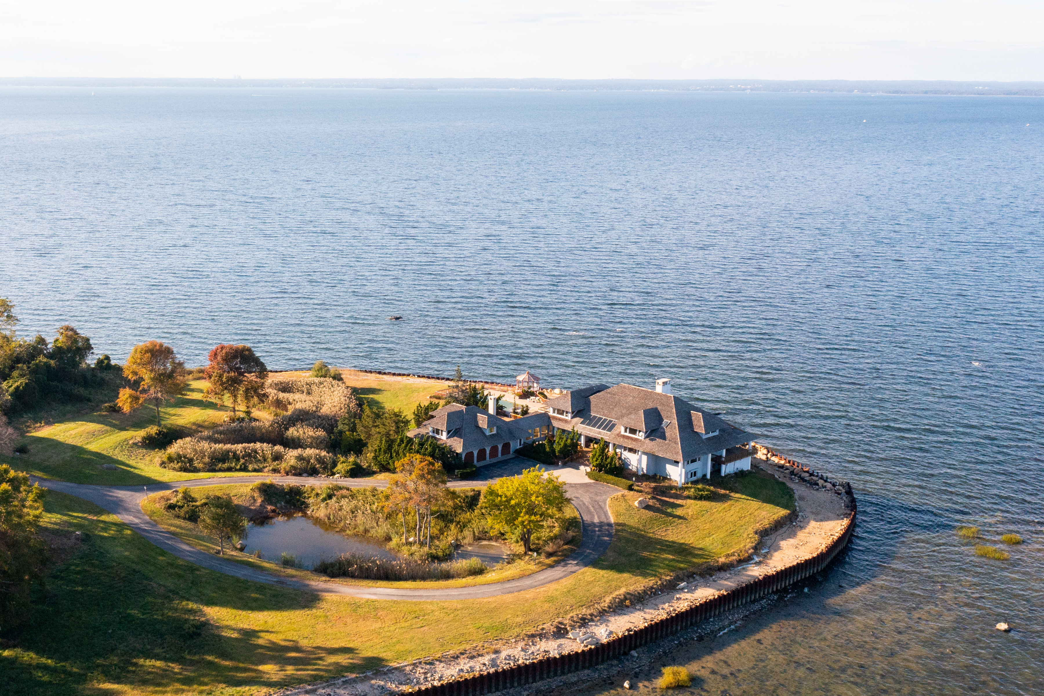 105A Centre Island Road