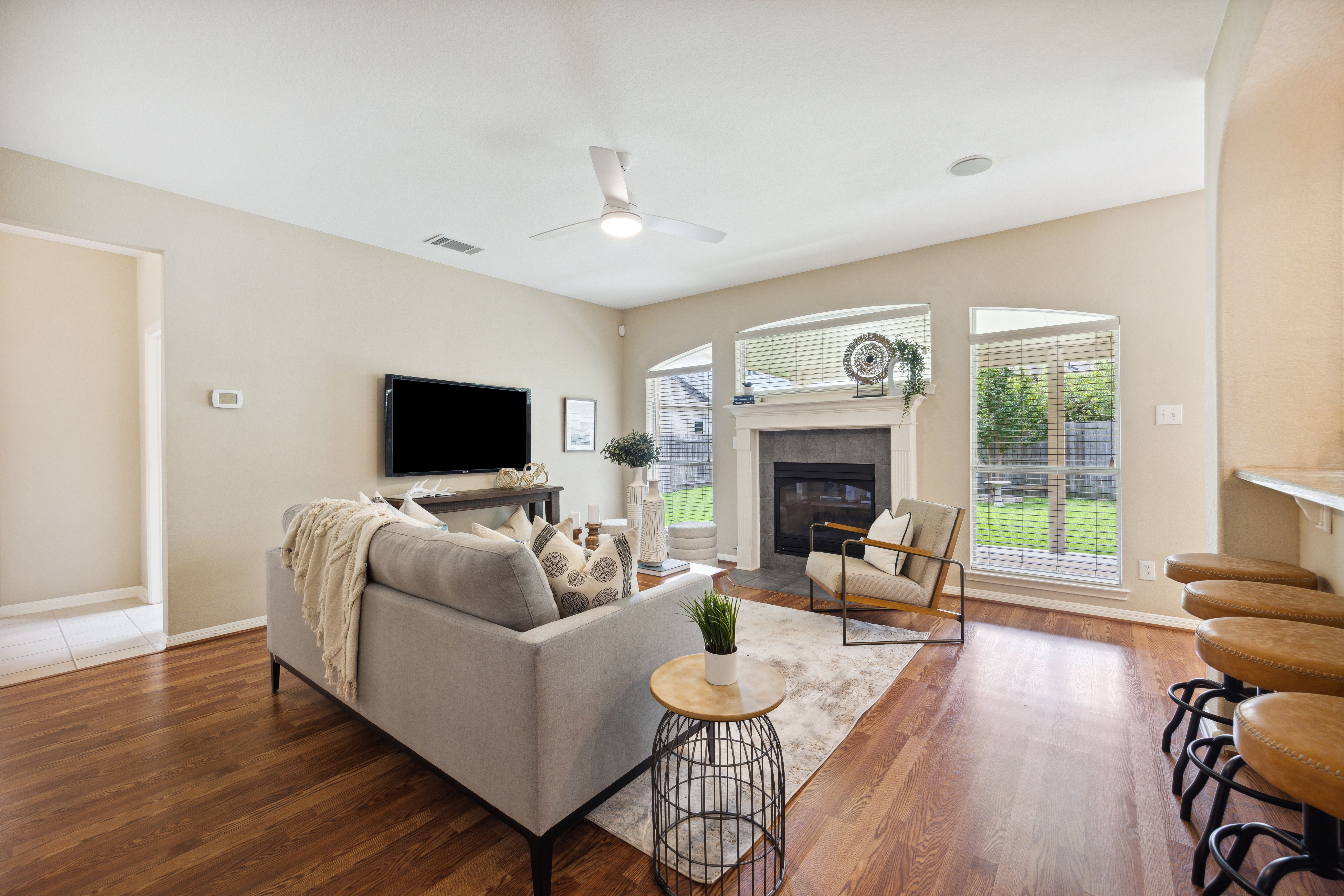 7103 West Magic Mountain Lane 