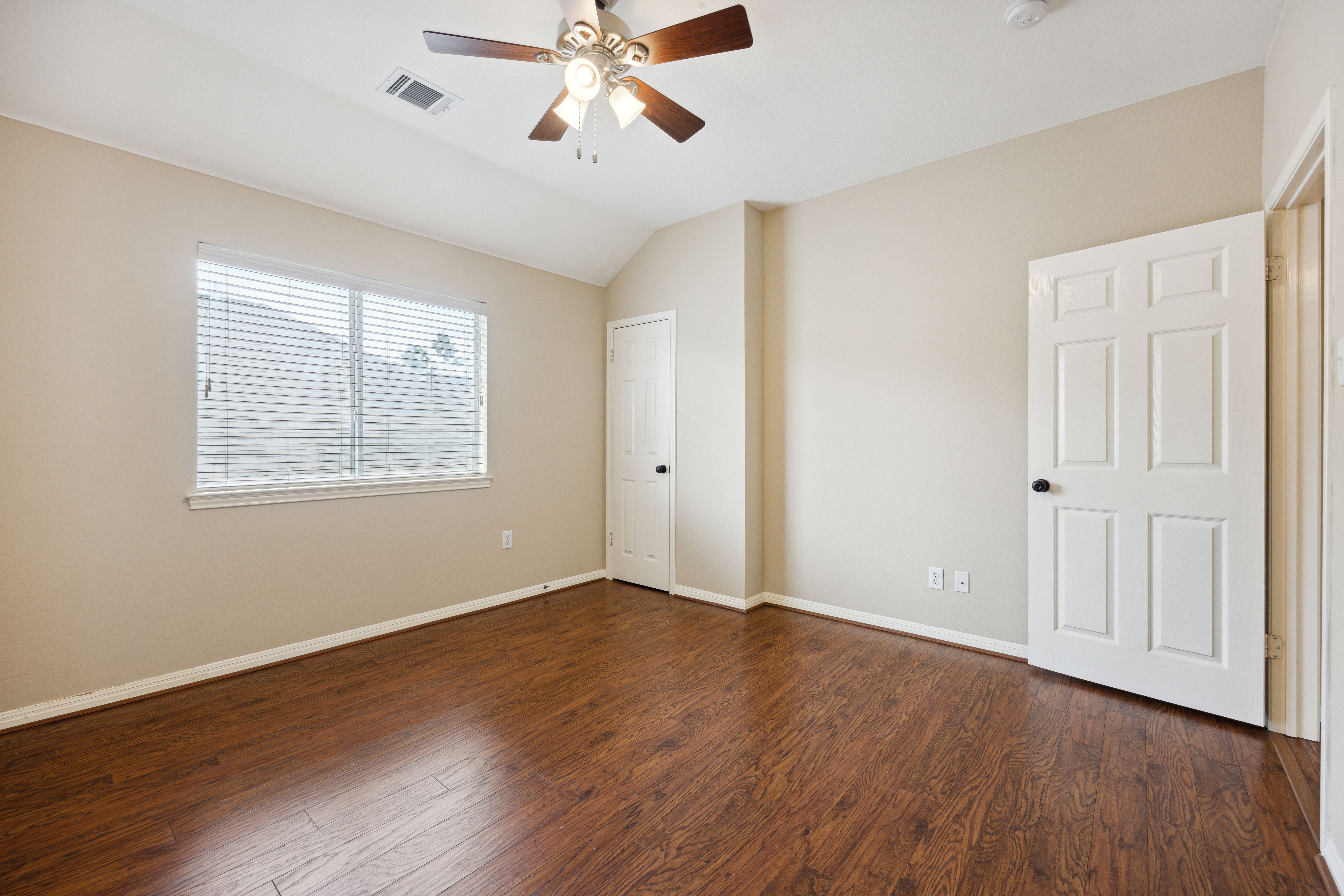 7103 West Magic Mountain Lane 